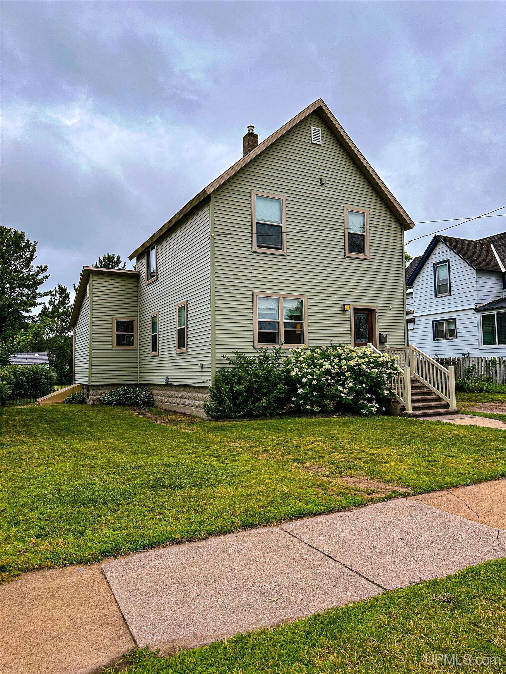 411 Norwood Street