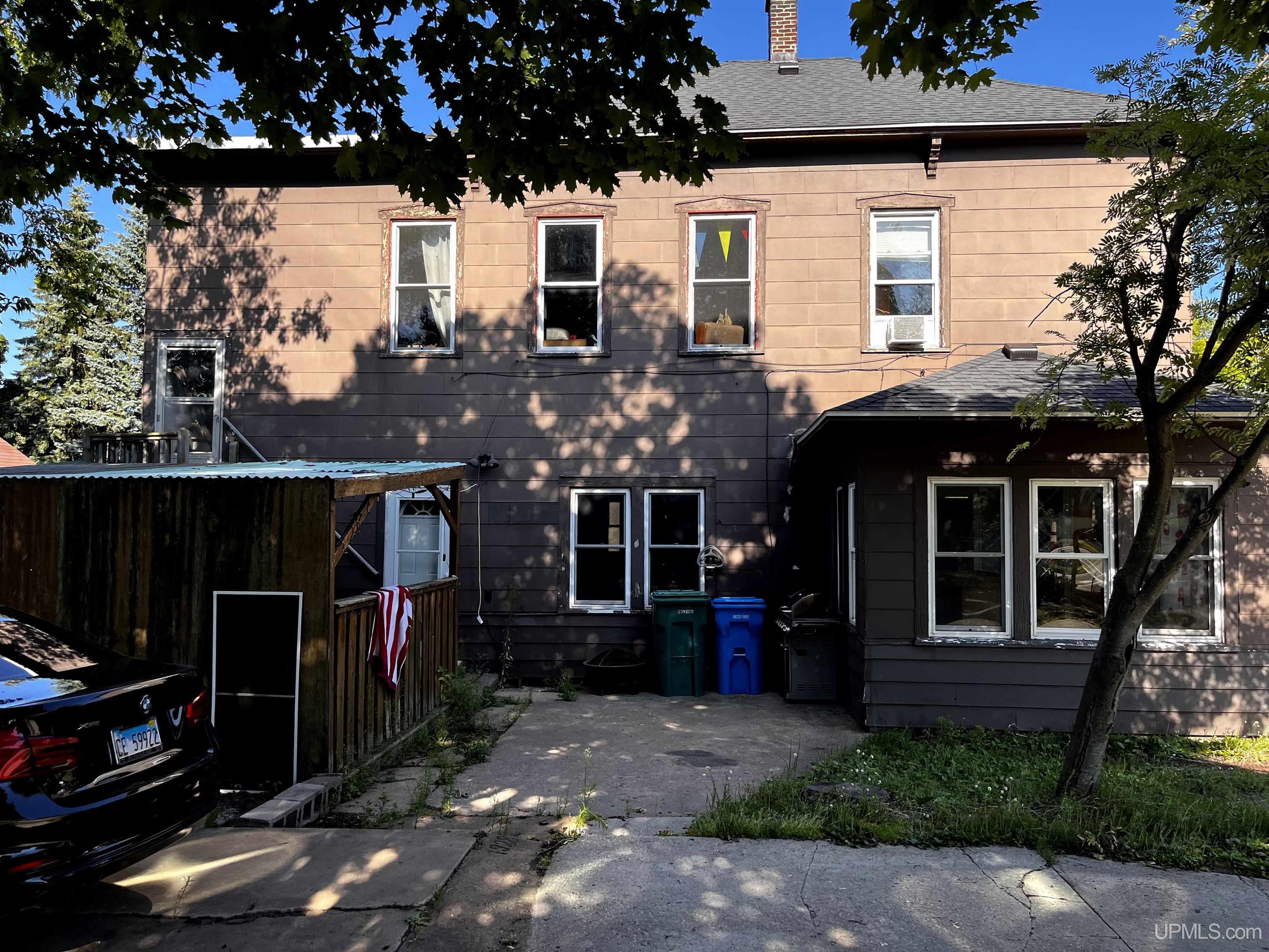 113 E Ohio Street