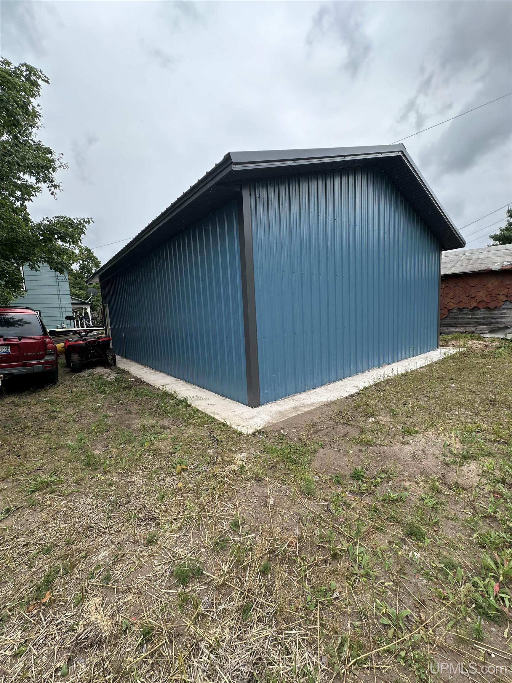 108 W Clark Street