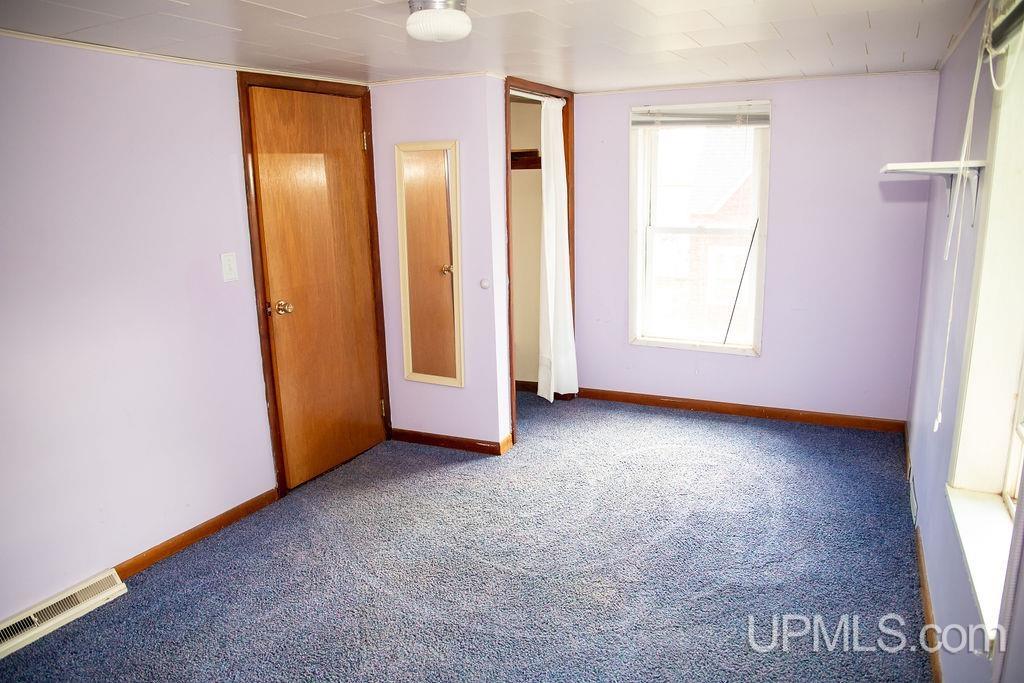 108 W Clark Street