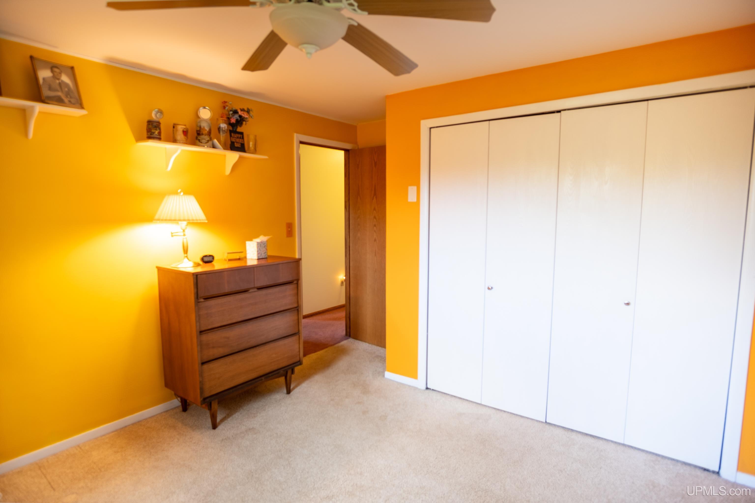 144 N Crestview Drive