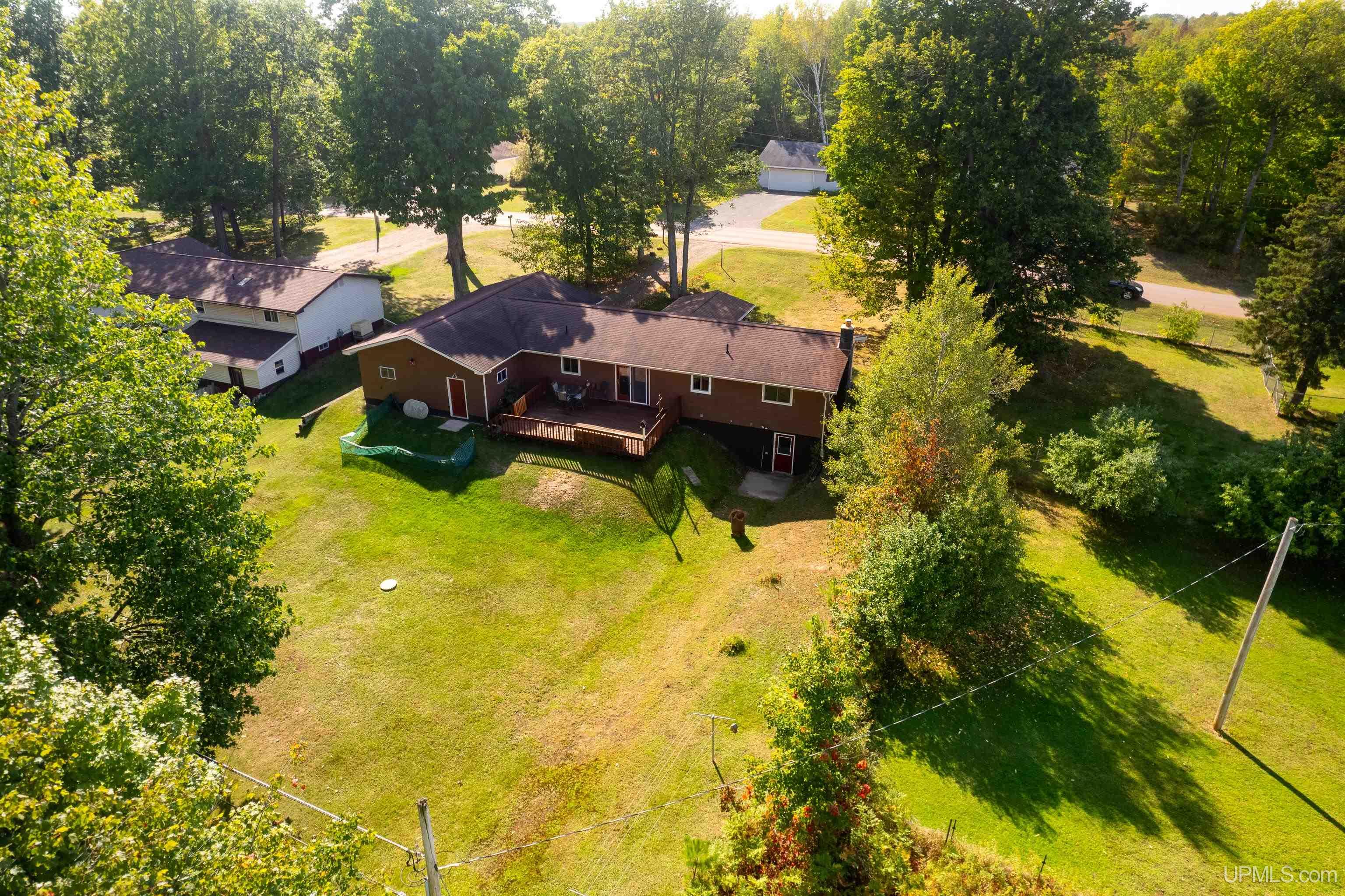 144 N Crestview Drive