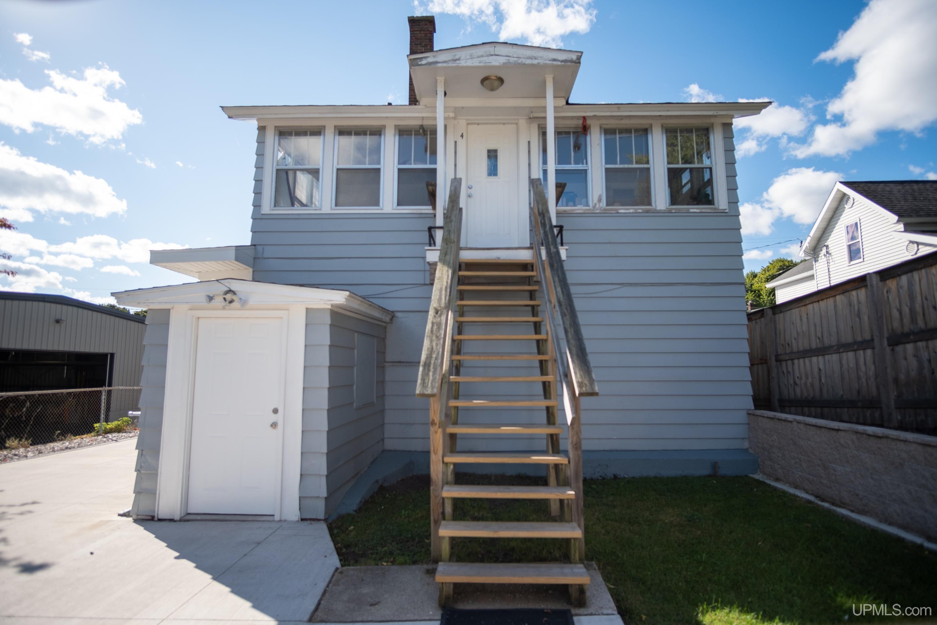 212 Rock Street
