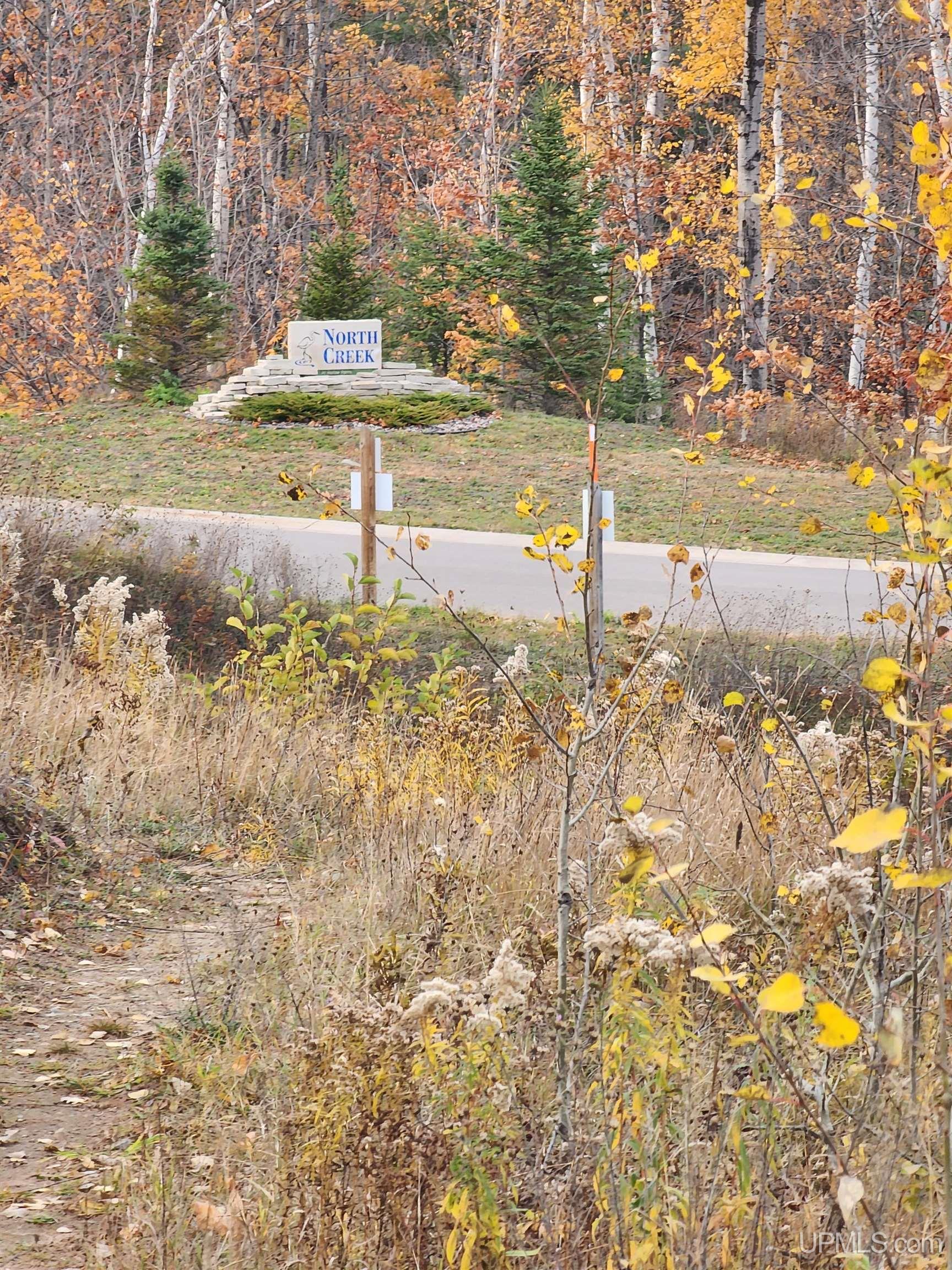 2009 North Creek Drive