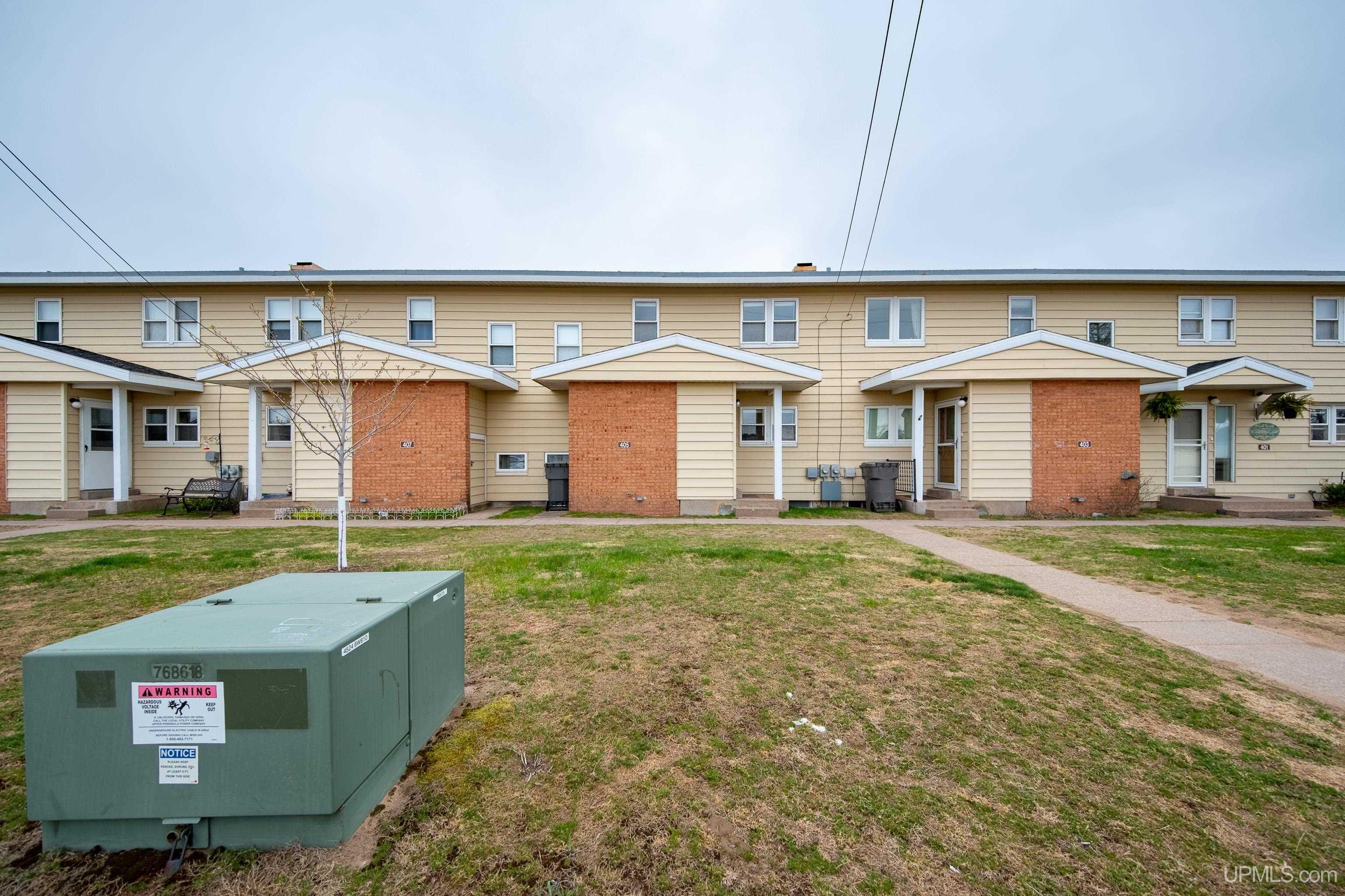 405 Mustang Street