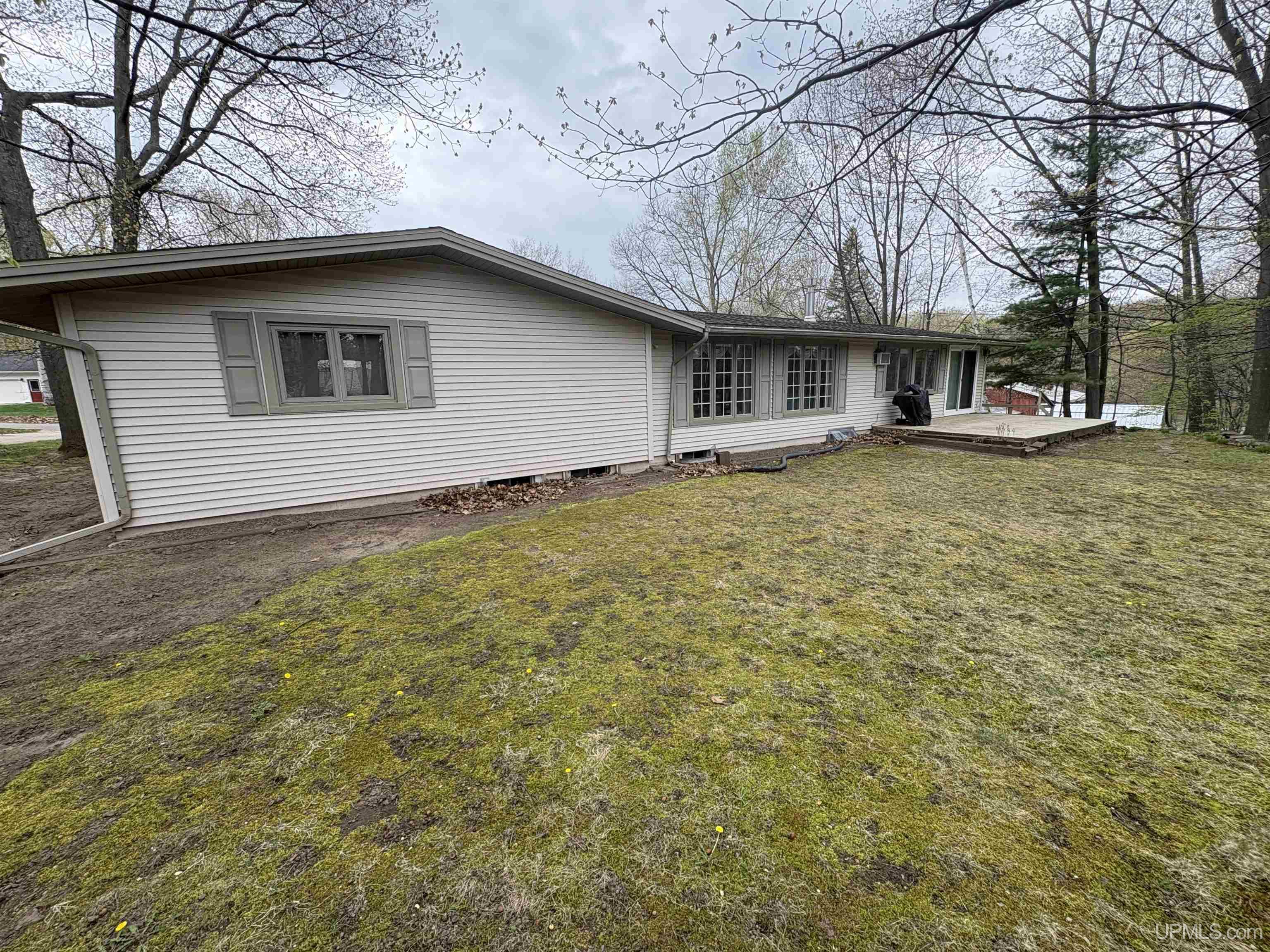 303 Jonathon Carver Road
