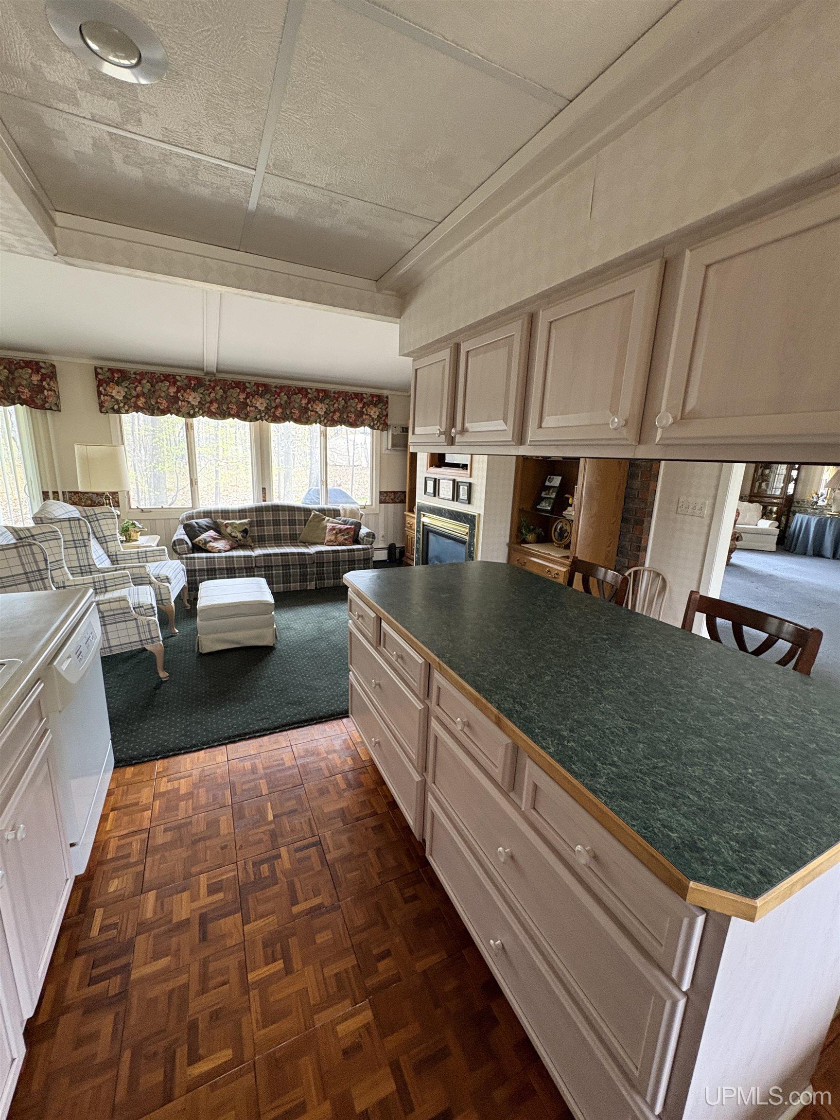 303 Jonathon Carver Road