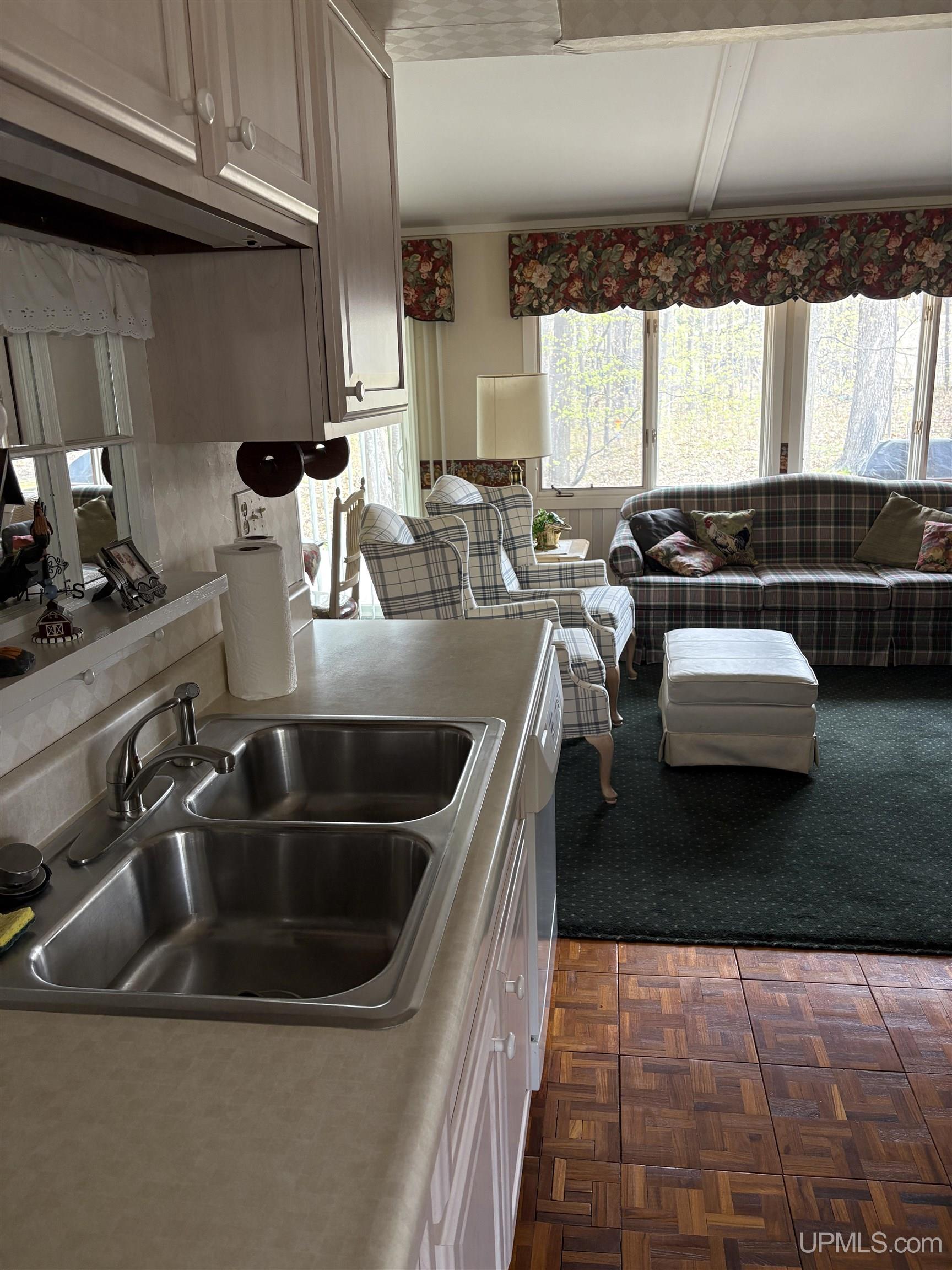303 Jonathon Carver Road