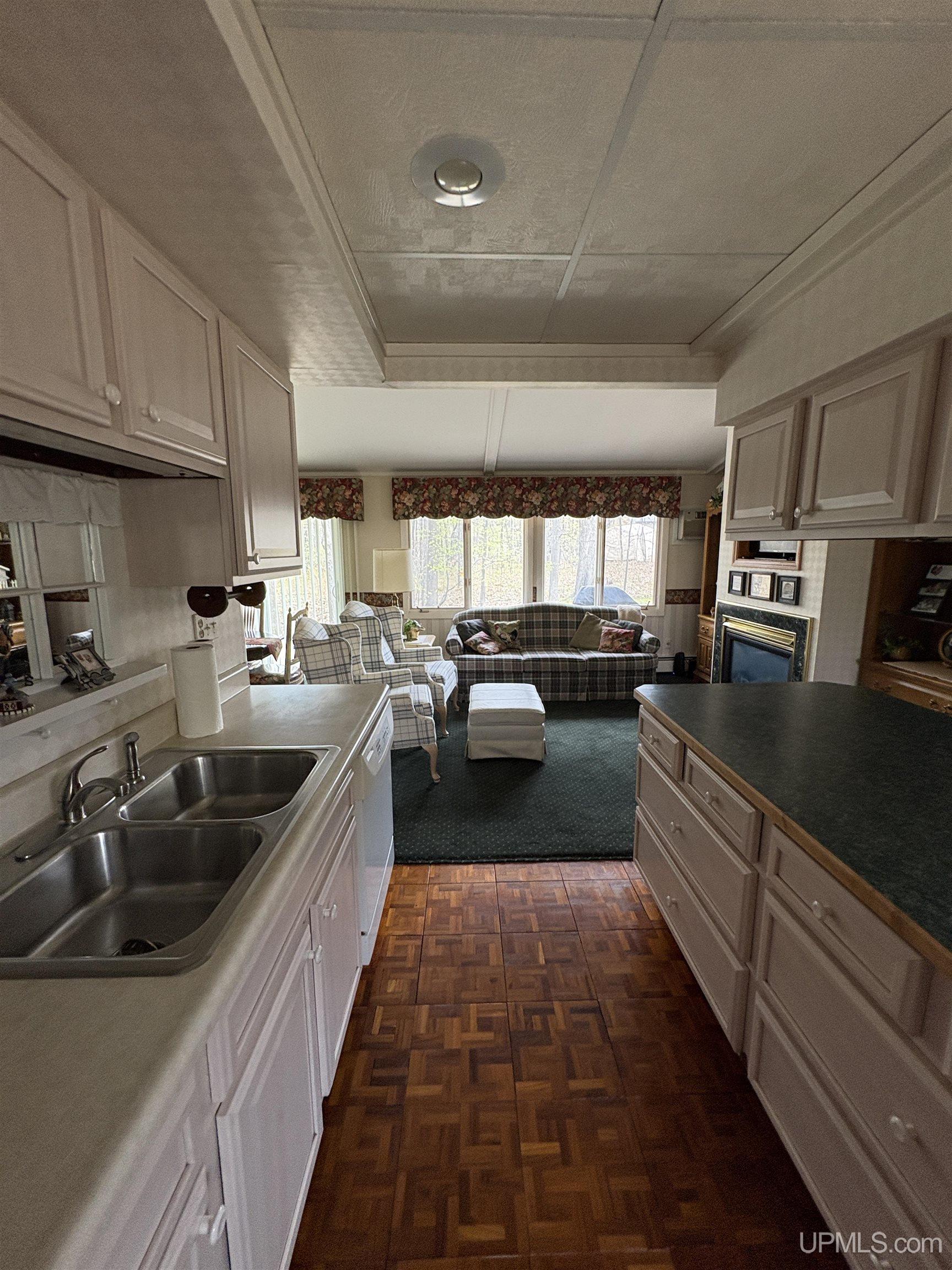 303 Jonathon Carver Road