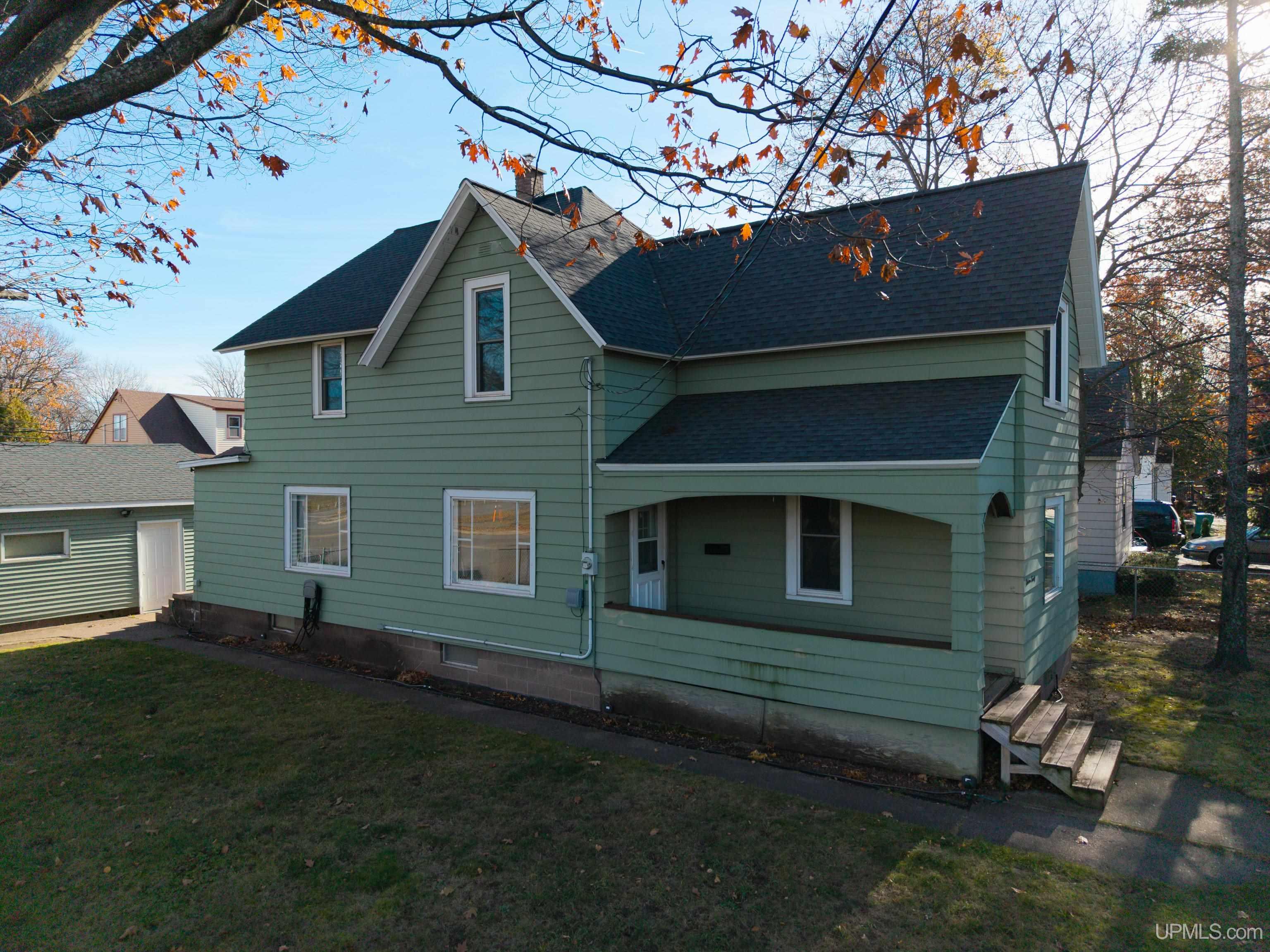 1320 High Street