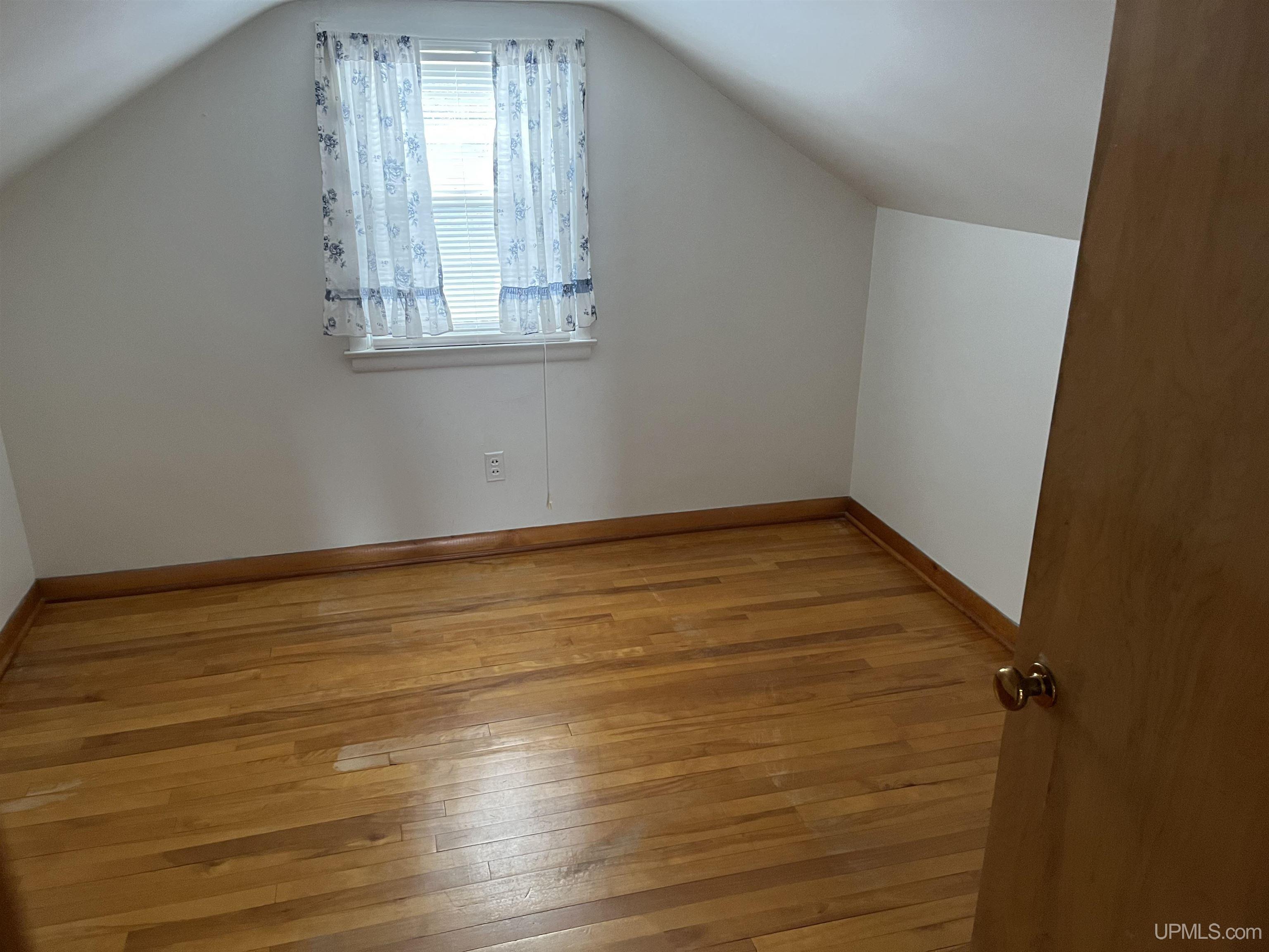 2015 Wetton Avenue
