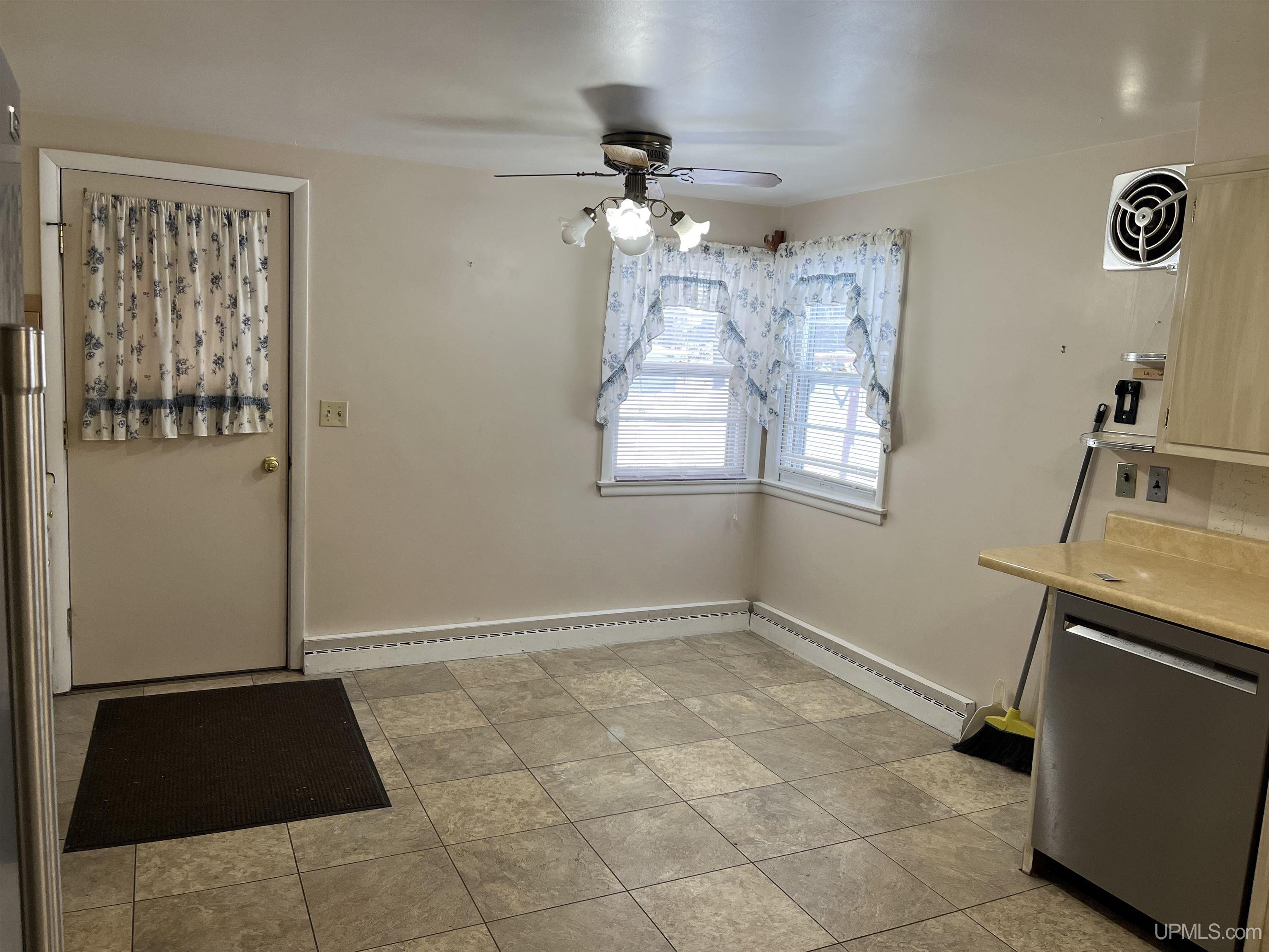 2015 Wetton Avenue