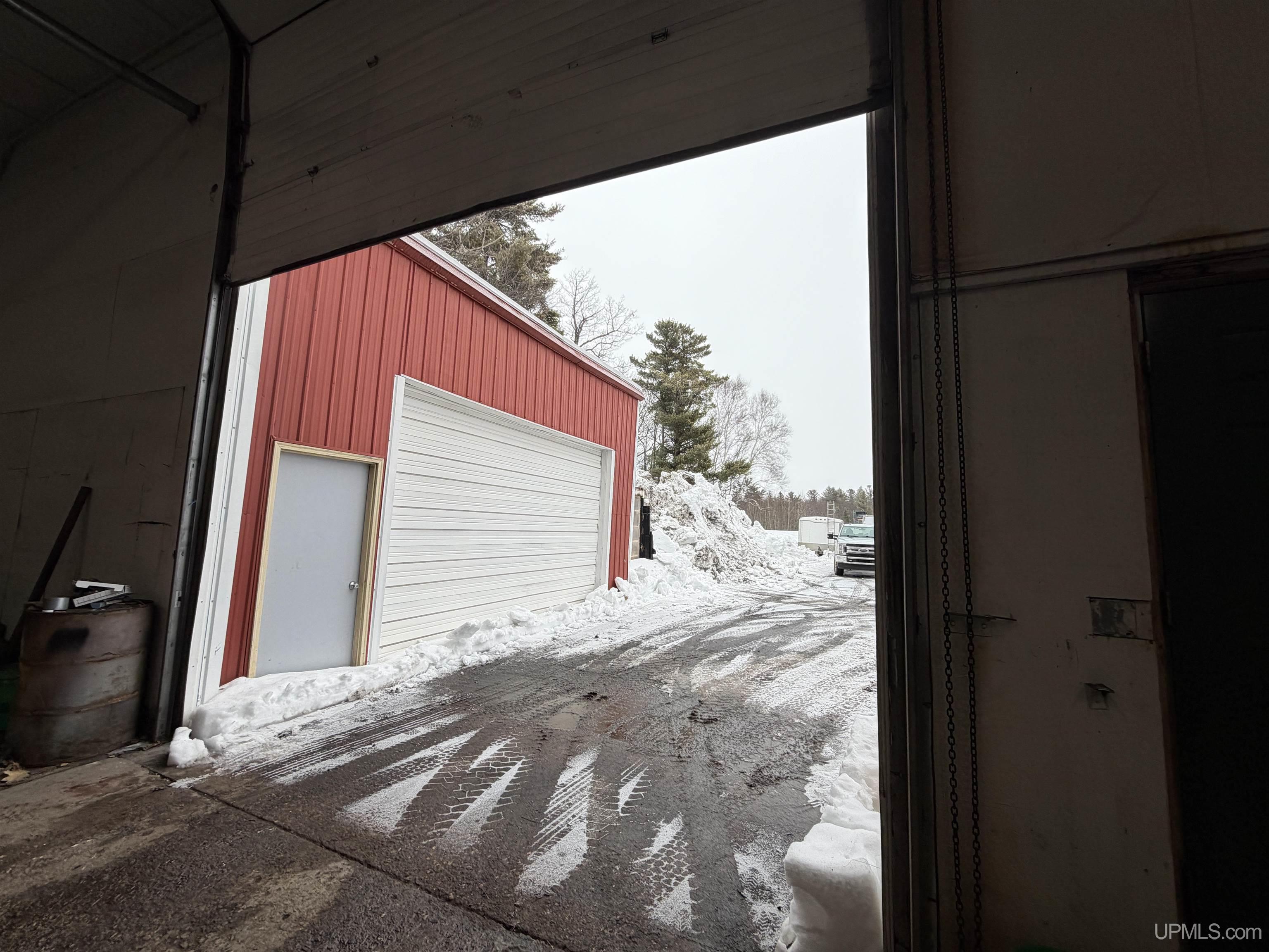 7 E Brebner Road