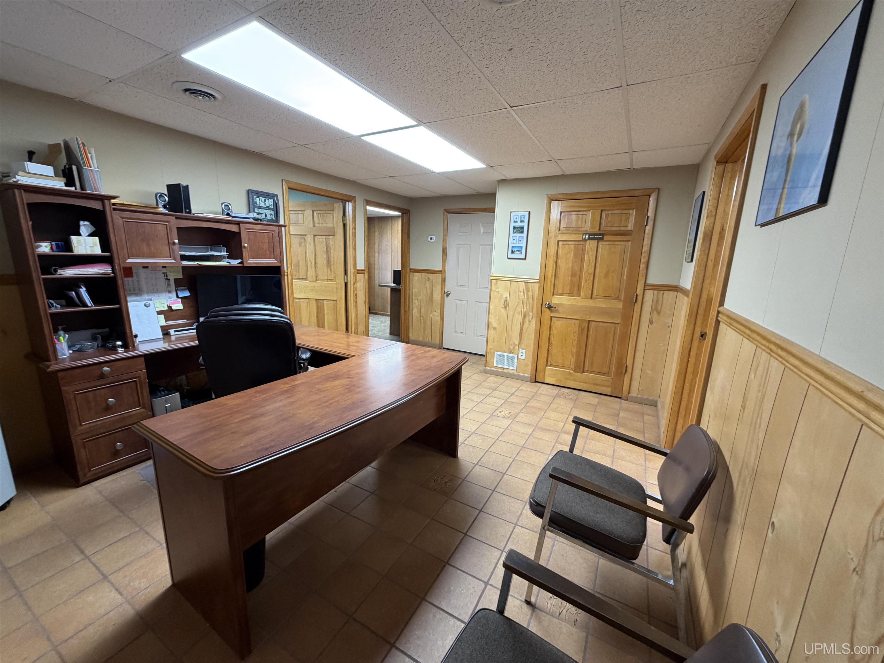 7 E Brebner Road