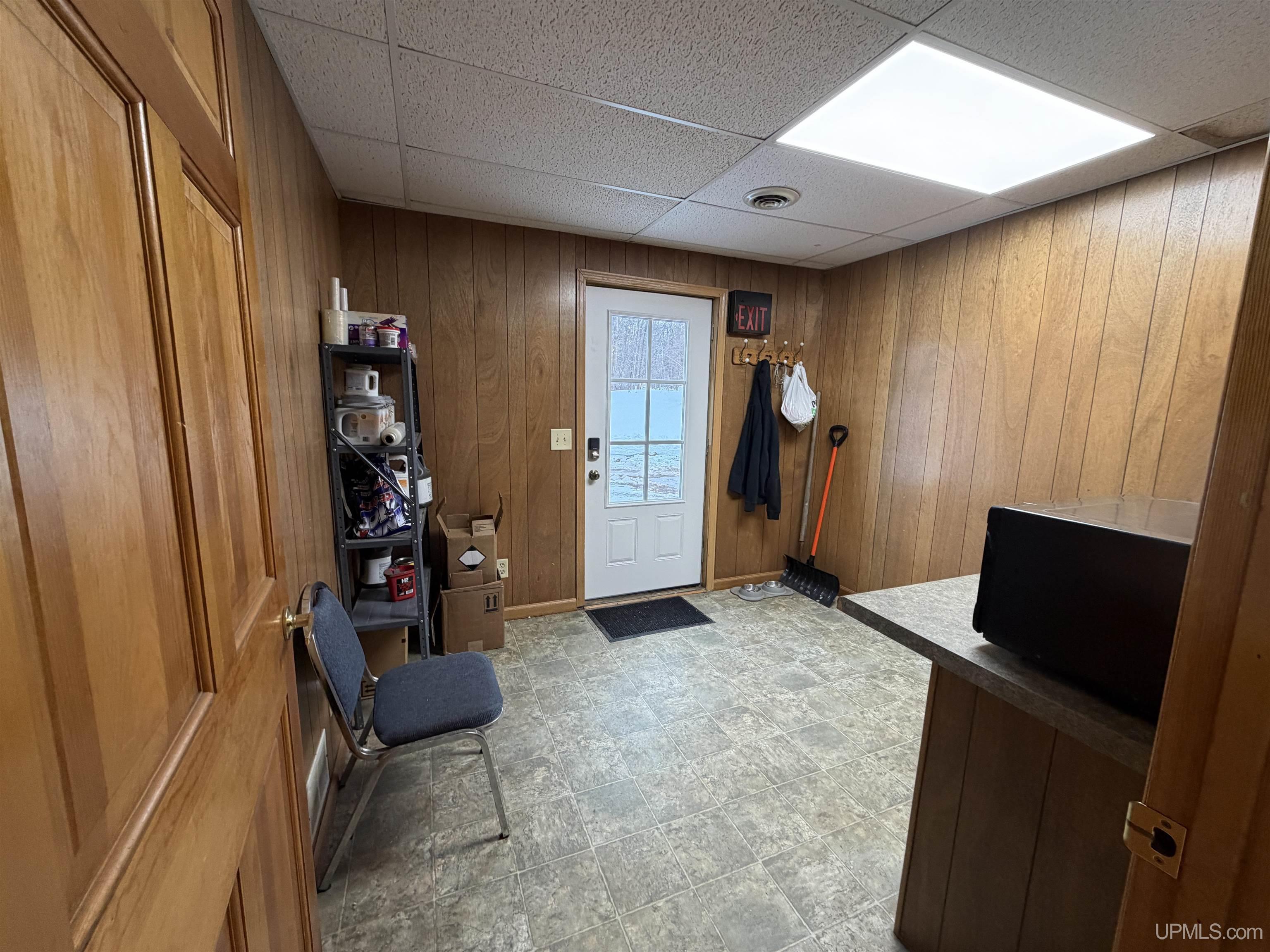7 E Brebner Road