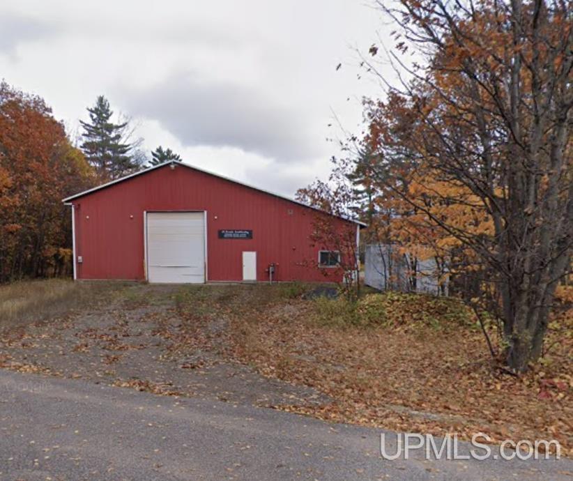 7 E Brebner Road