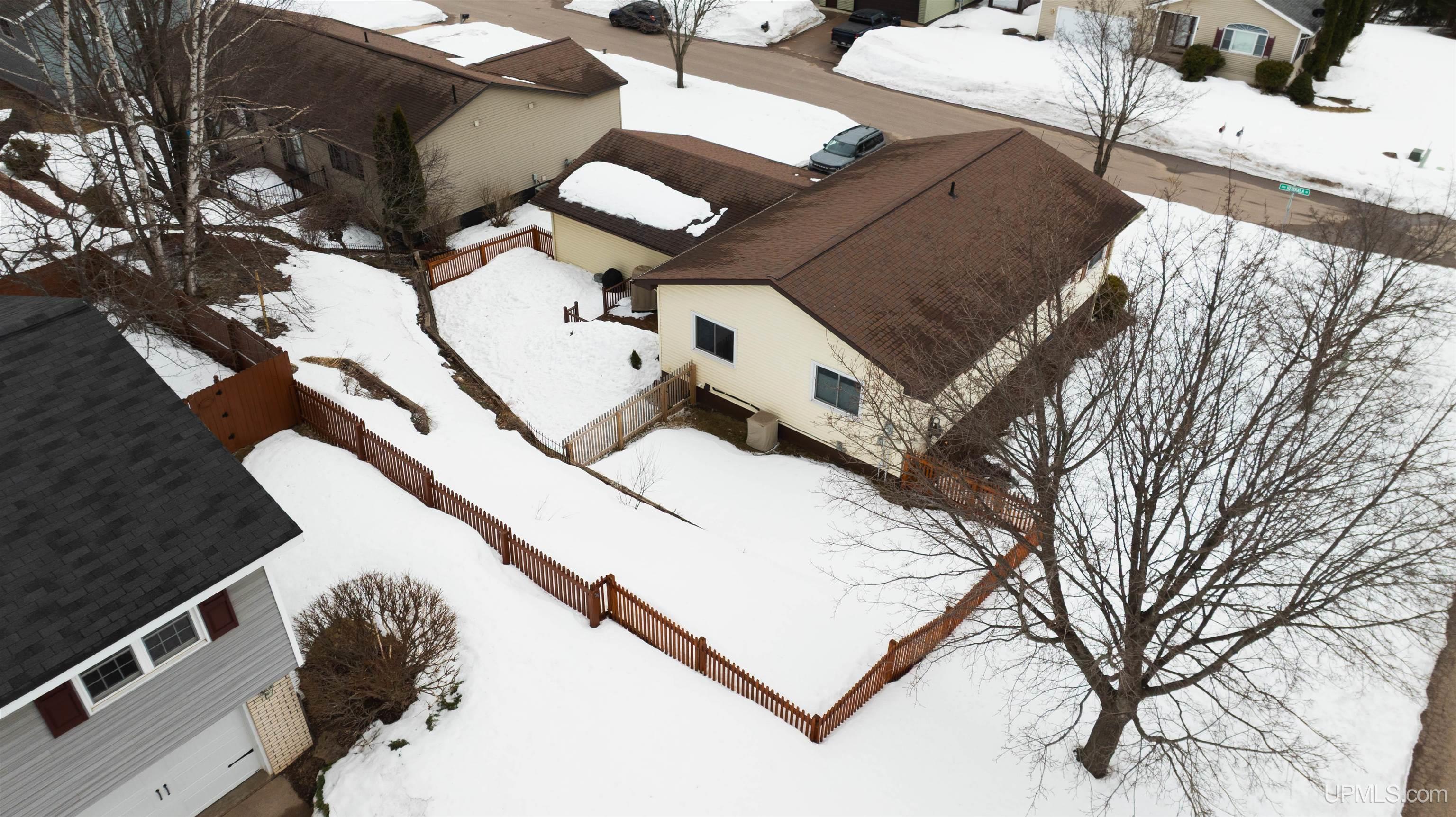 1860 Heikkala Drive