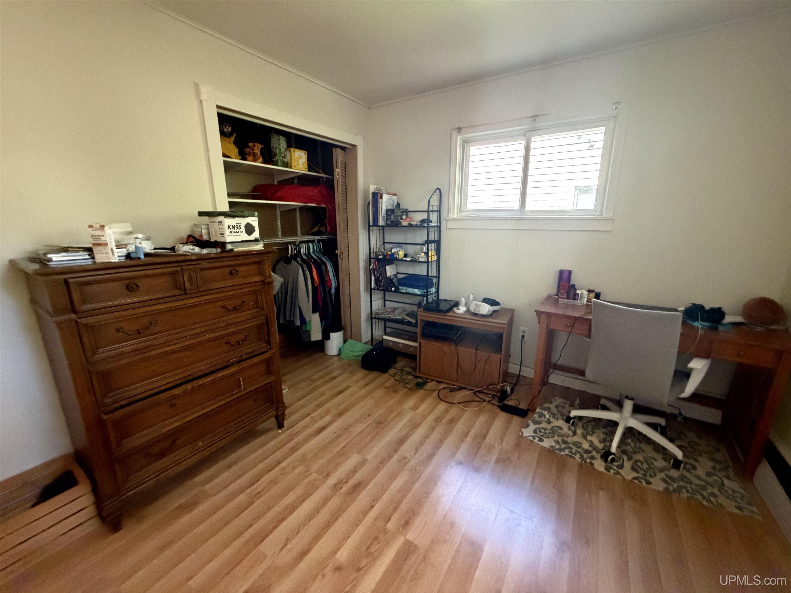 1609 Elm Street