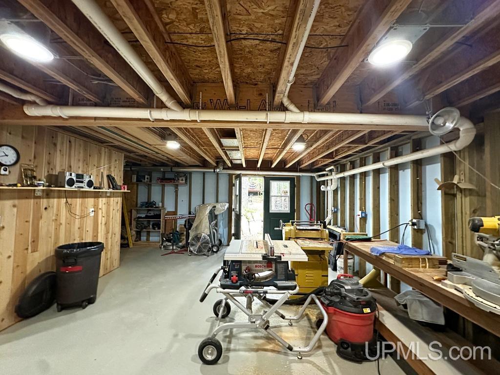 312 Kawbawgam Road