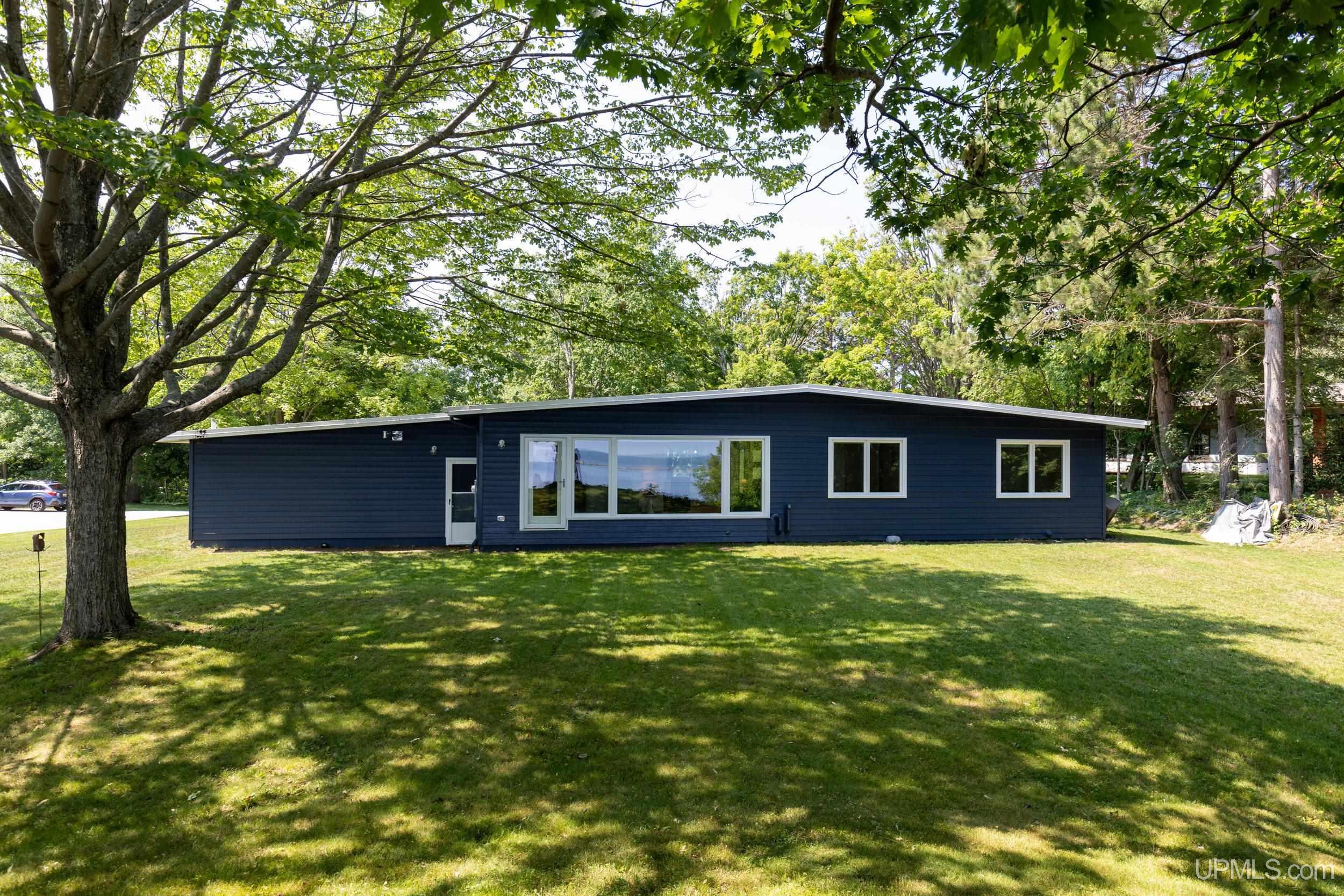 9 Marquette