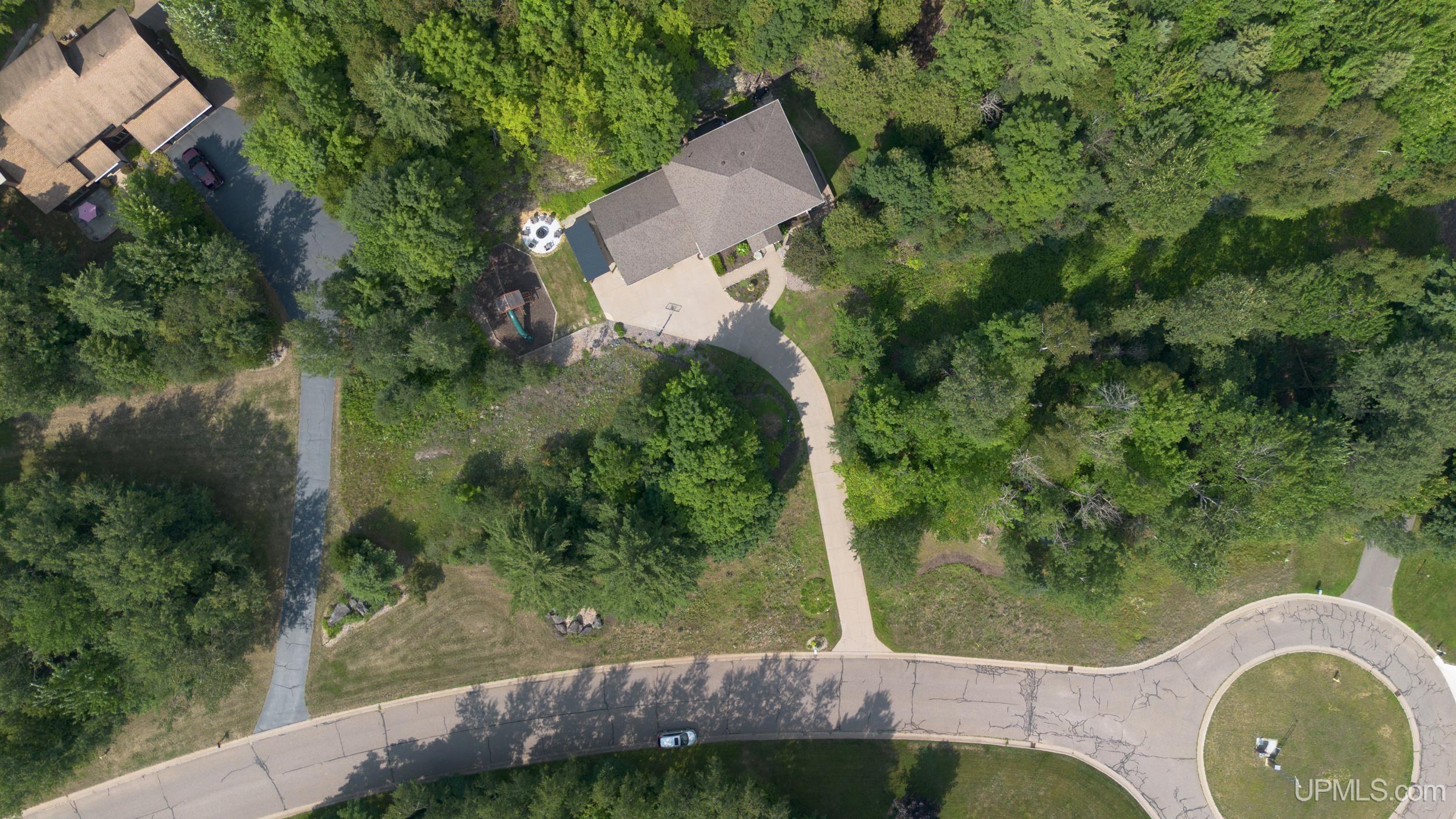 840 E Orianna Drive