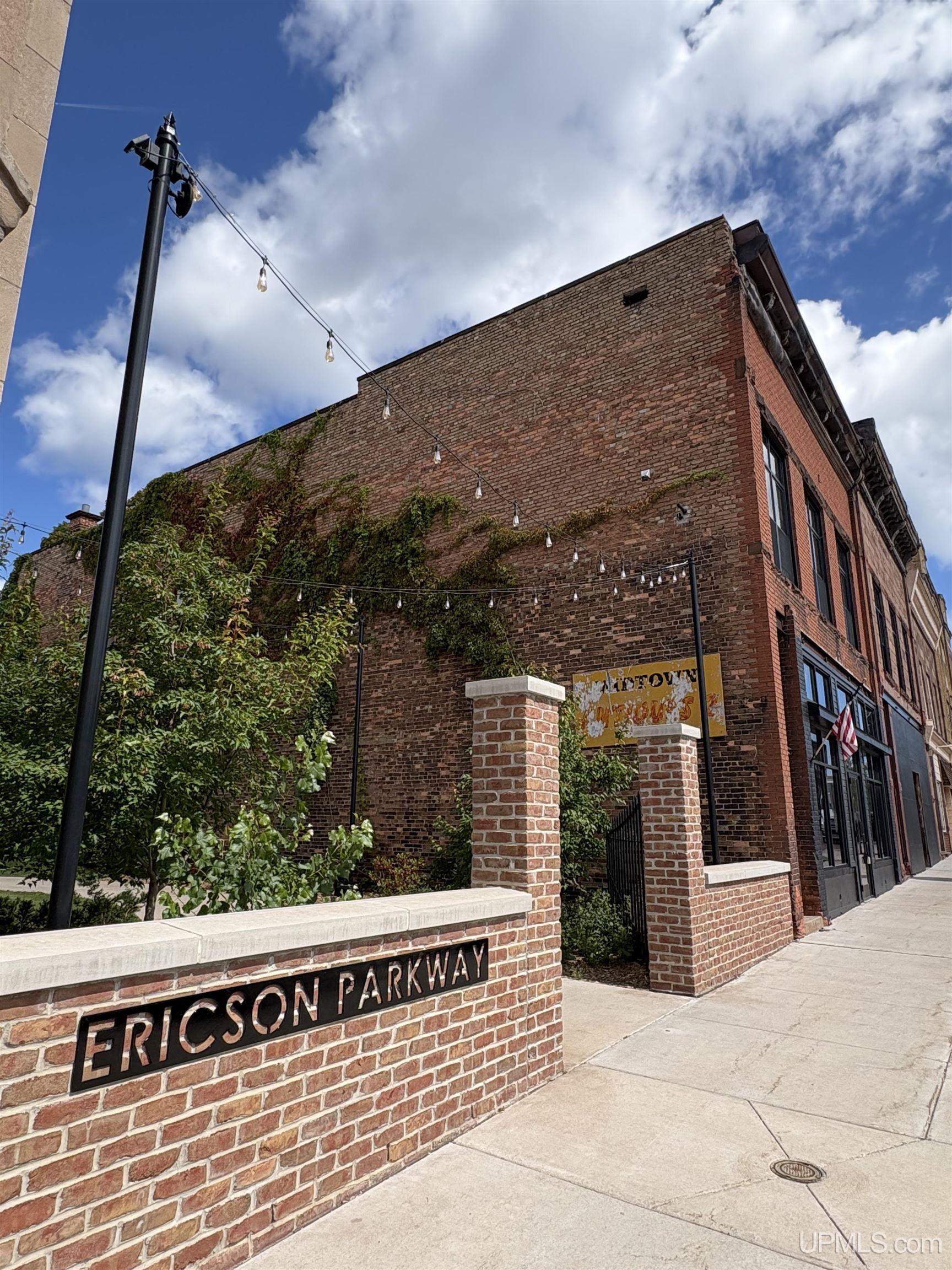 308 Iron Street