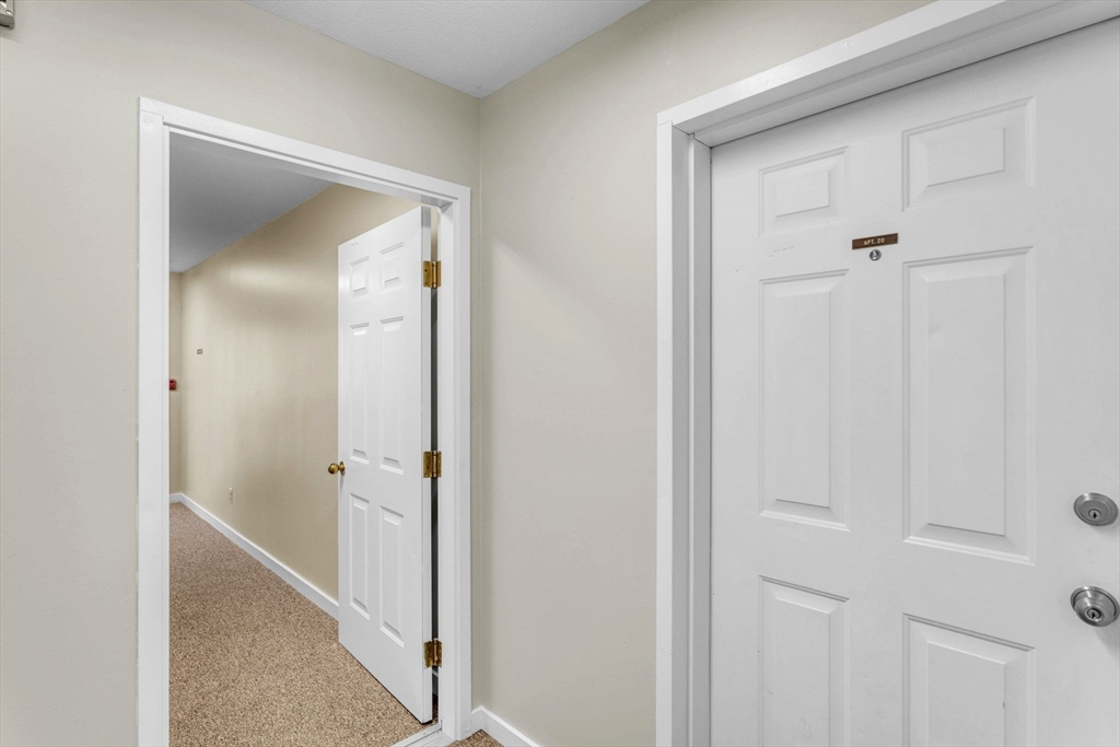 20 Salem Place # 20