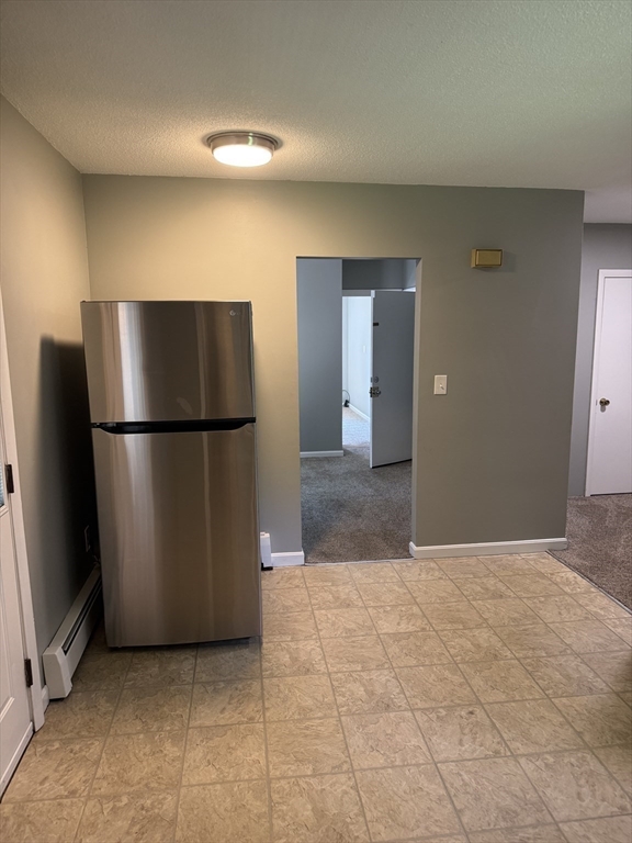 23 Sunnyside Ave # 2L