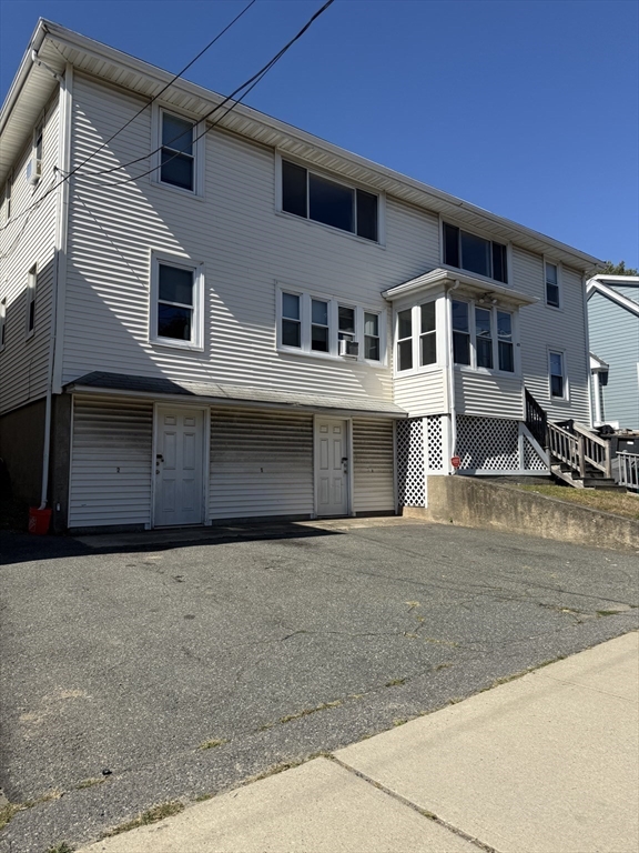 479 Newport Ave # 4
