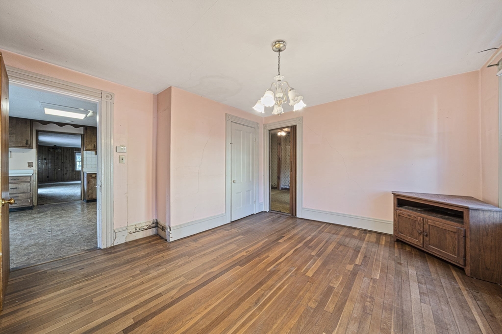 57 Buckley St