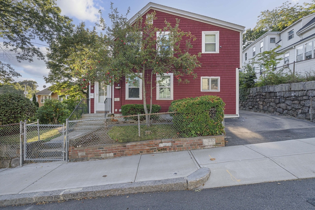 57 Buckley St