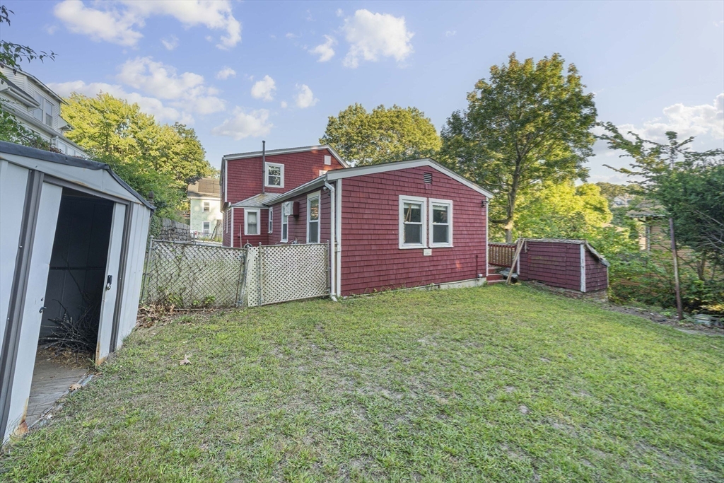 57 Buckley St