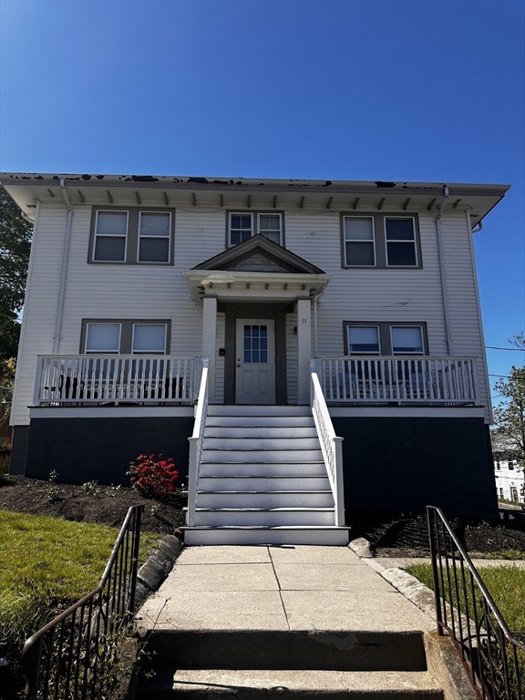 11 South Central Ave # 4