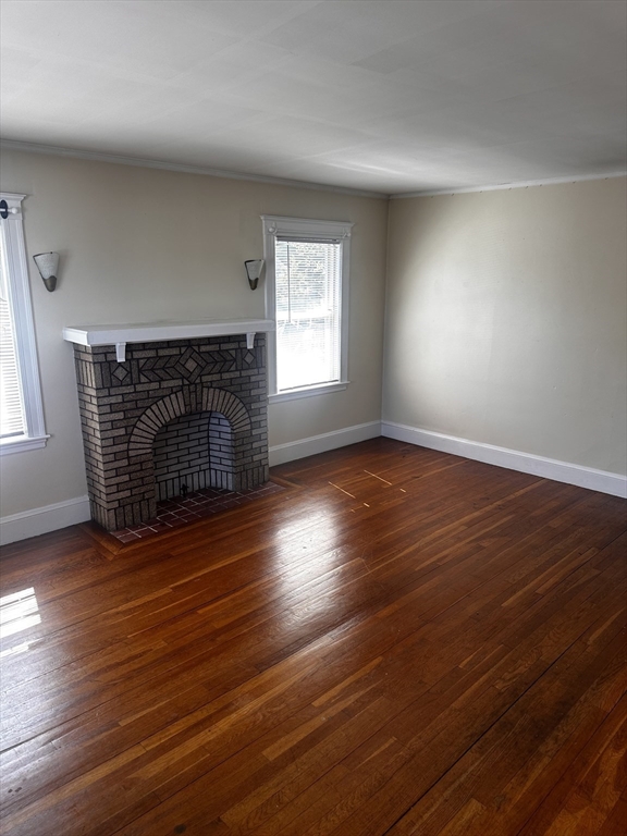 11 South Central Ave # 4