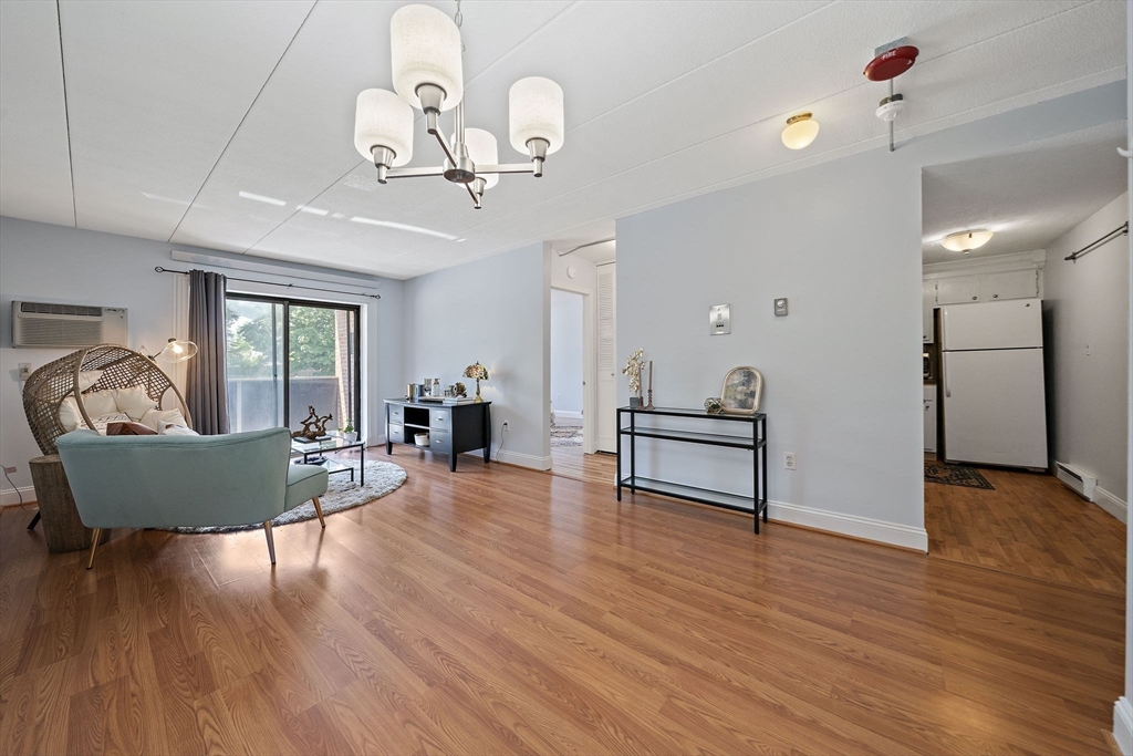 179 Presidents Ln # 3J