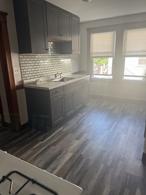 74 Chapman St # 2