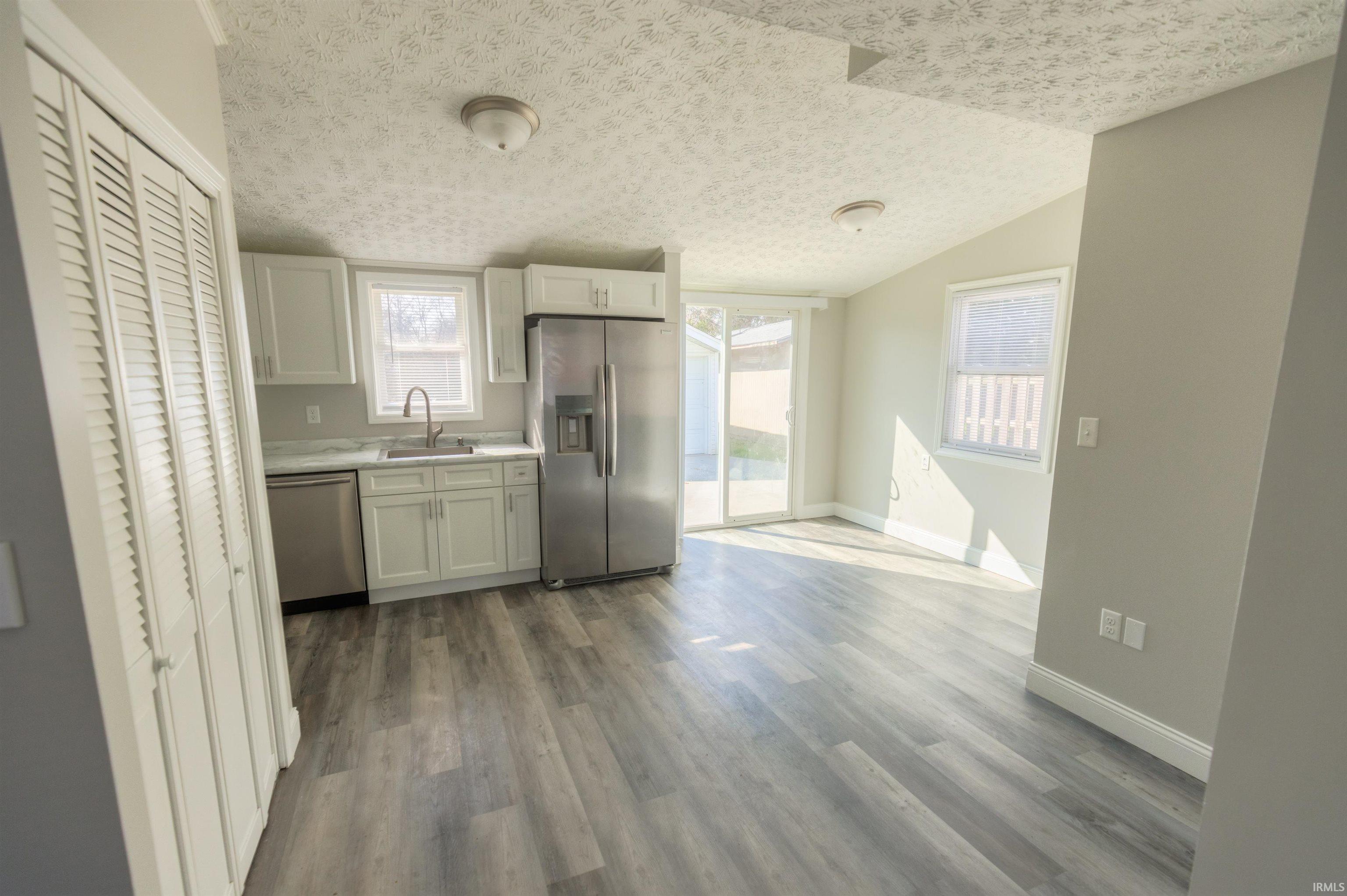 906 Greenwich Road