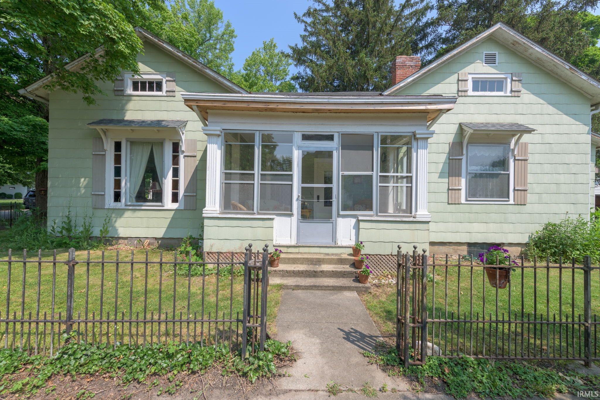 321 S Market Street