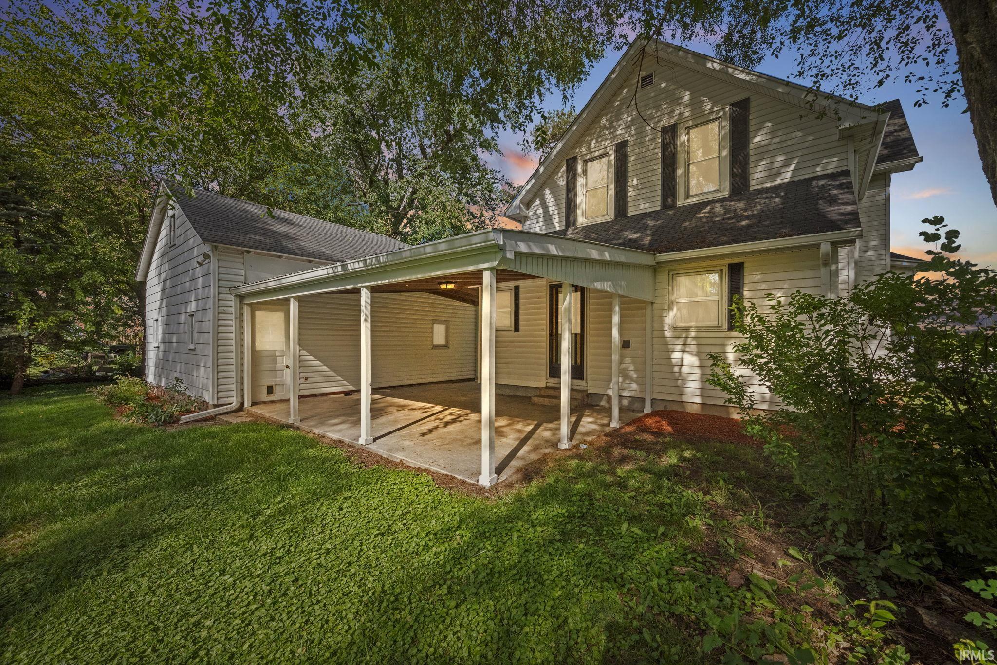 225 N Prairie Street