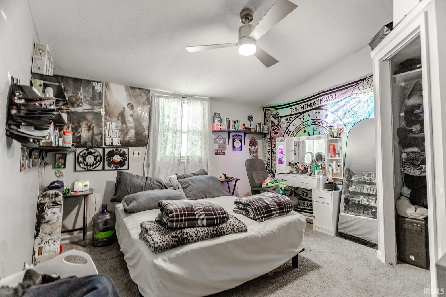 3605 Rosslyn Drive