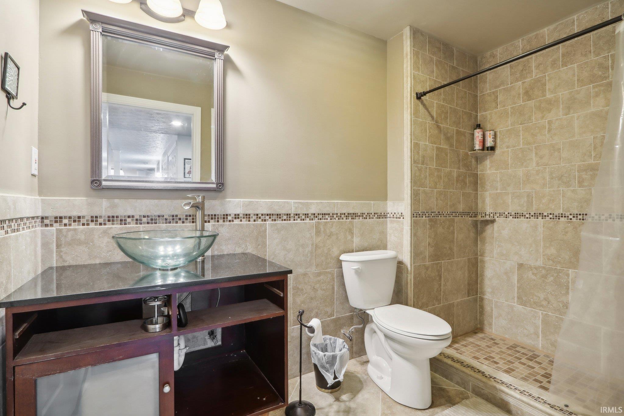 18725 Wychwood Place