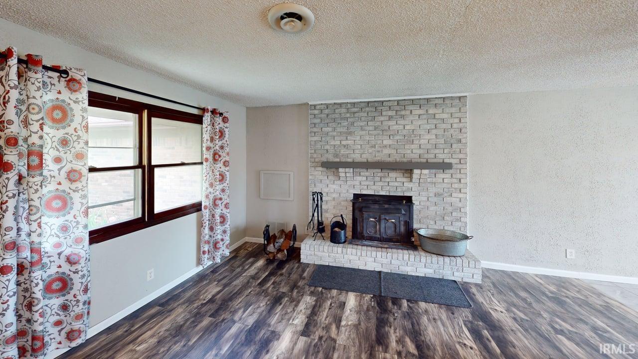 3018 E 925 South Crossroad