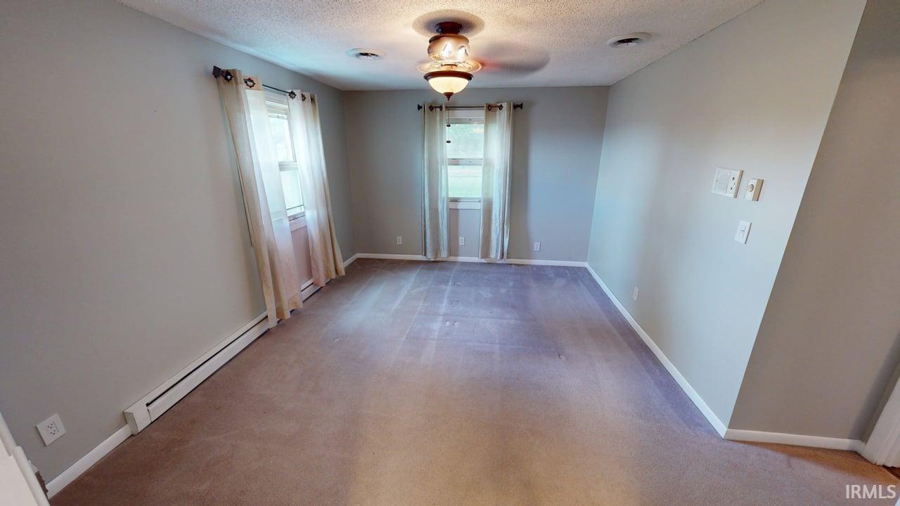 3018 E 925 South Crossroad