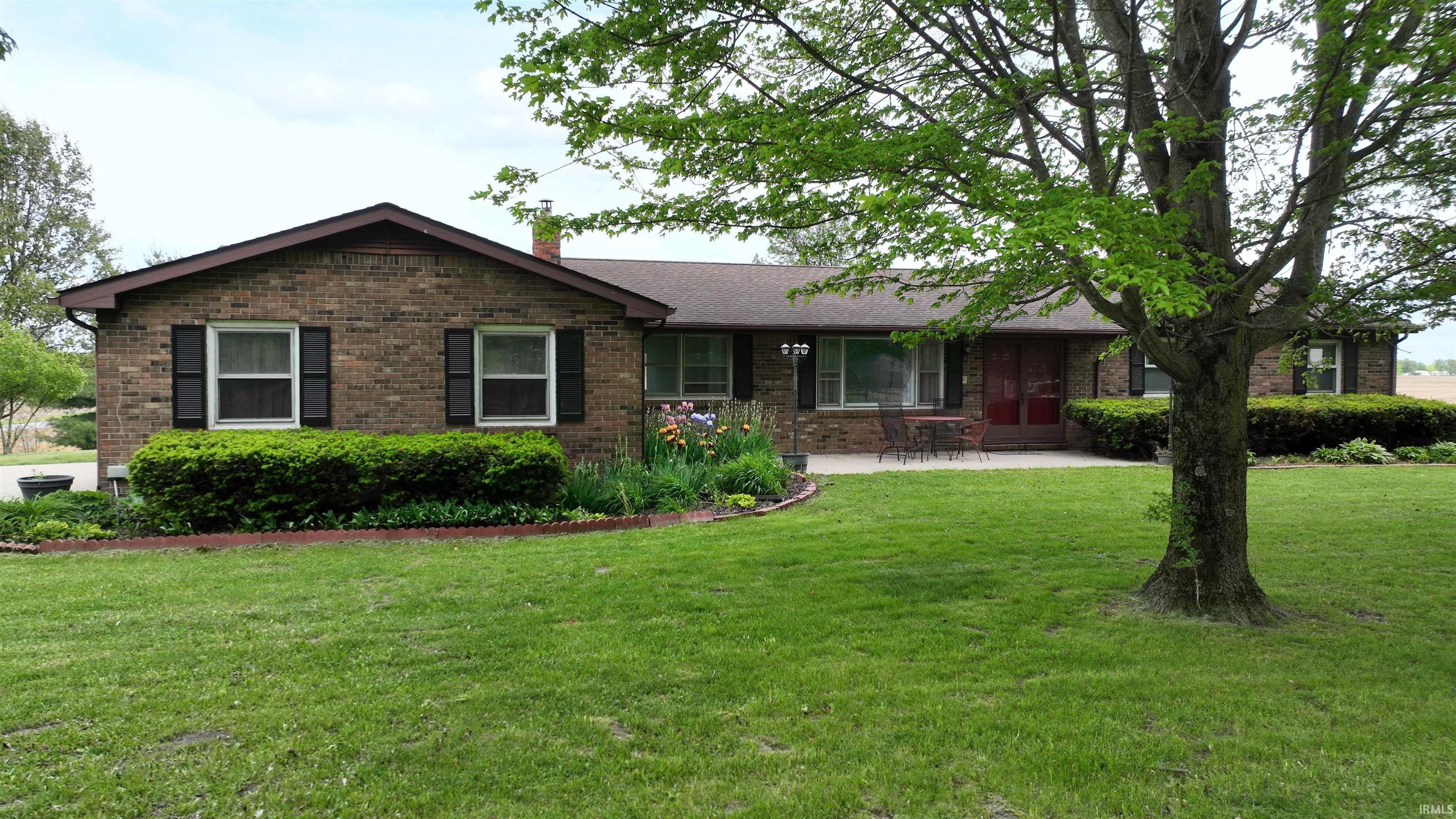 3018 E 925 South Crossroad