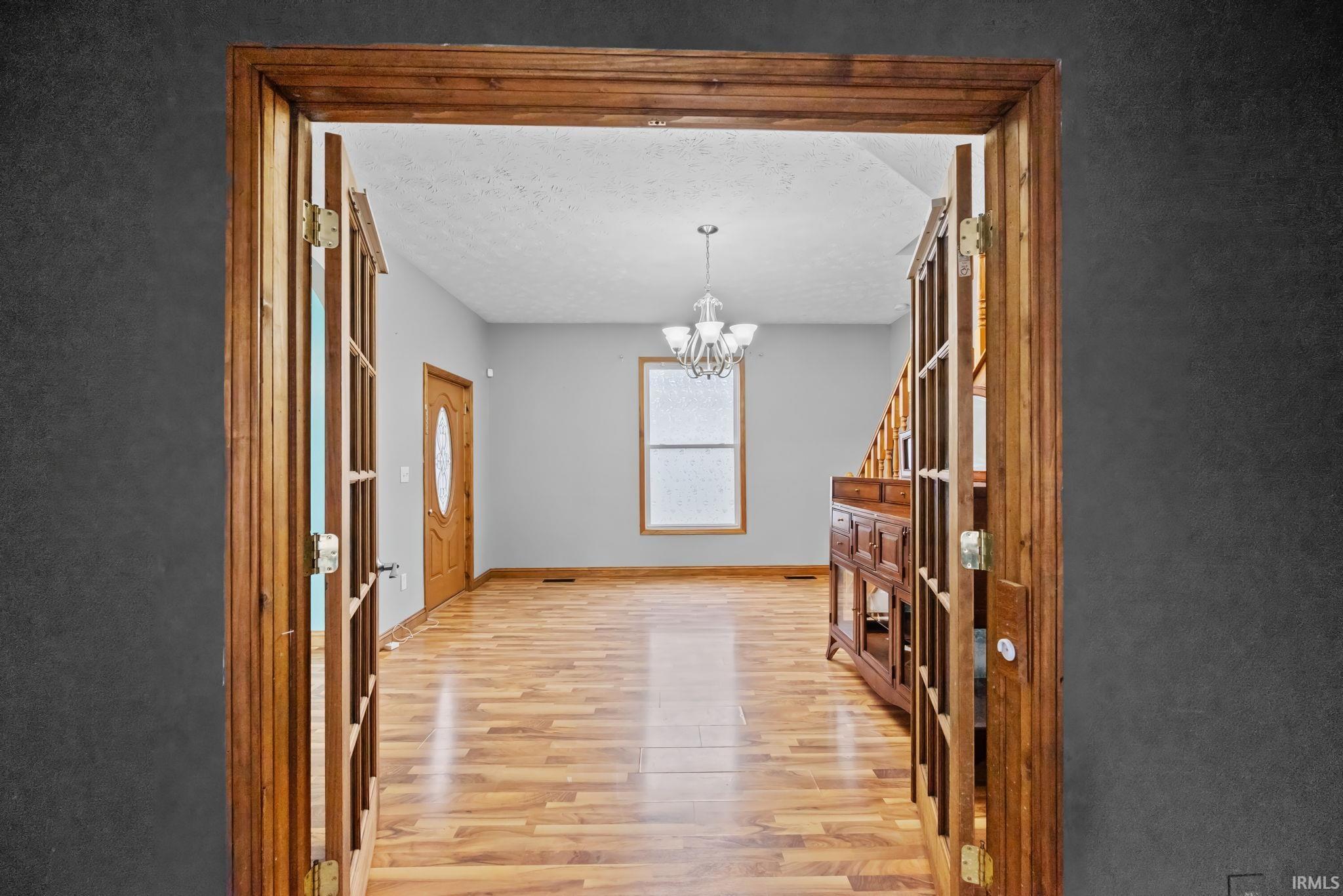 214 E Columbia Street