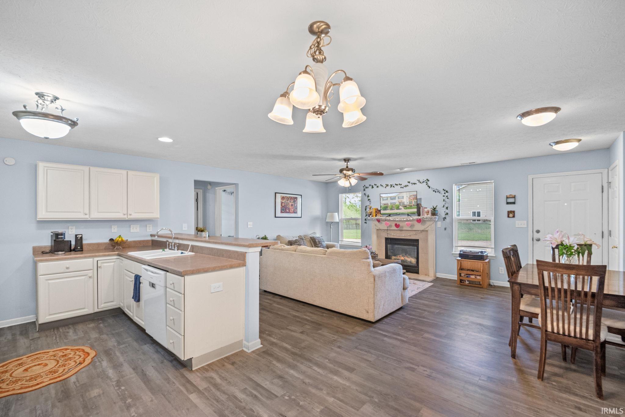 3221 Kildaire Drive Unit: 2B