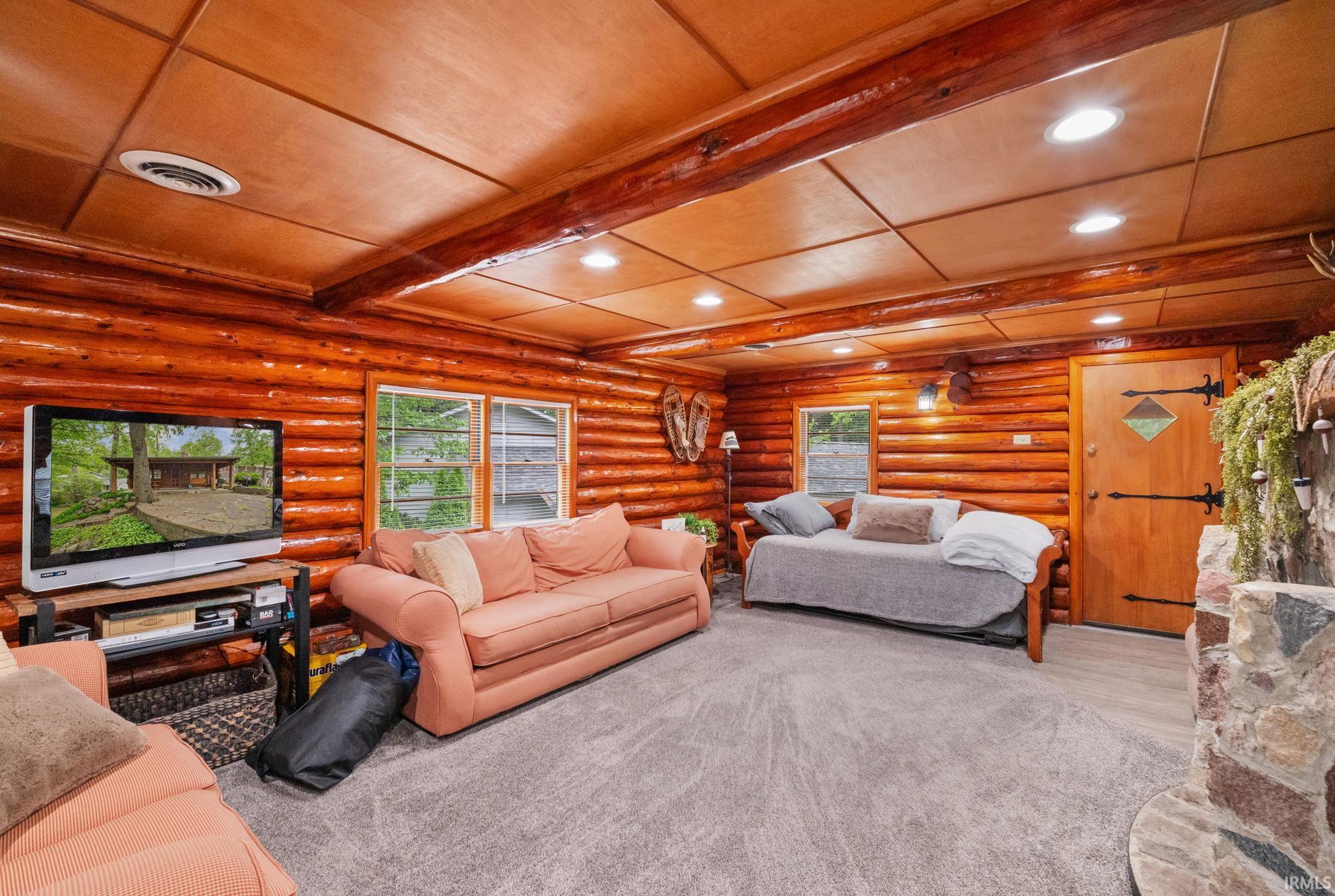 5031 N Canyon Loop