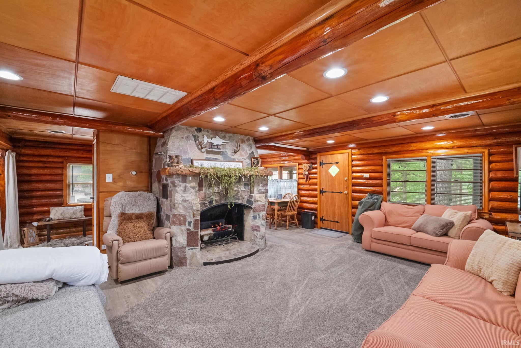 5031 N Canyon Loop