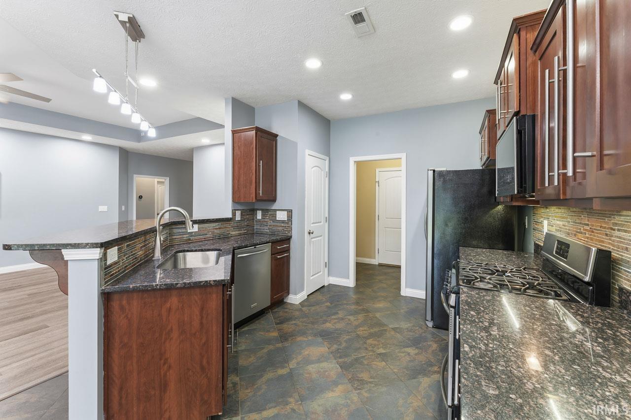 1116 Windsor Drive