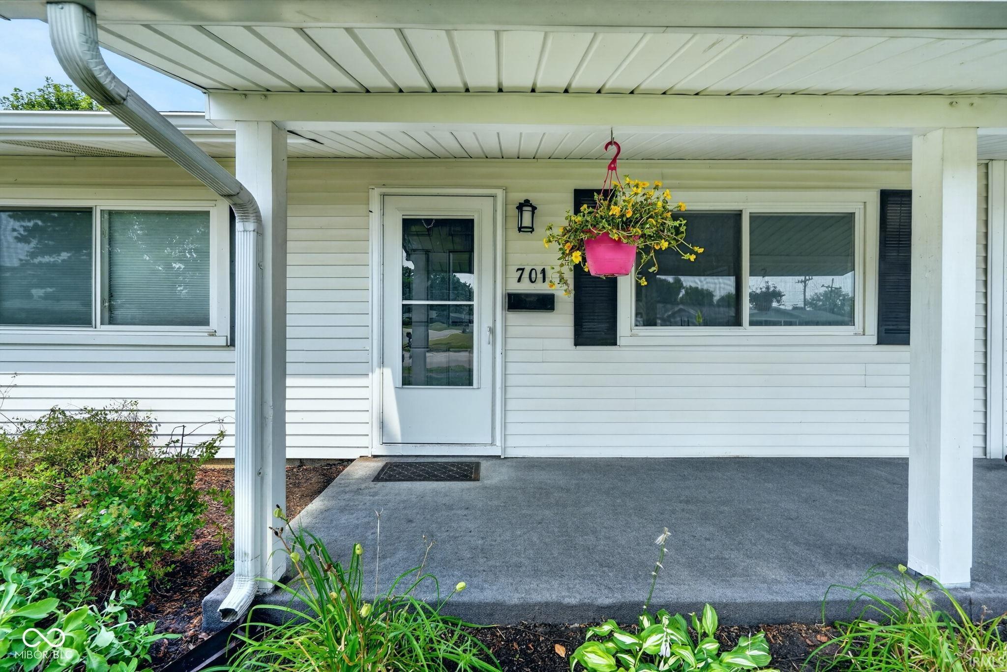 701 N Berkley Road
